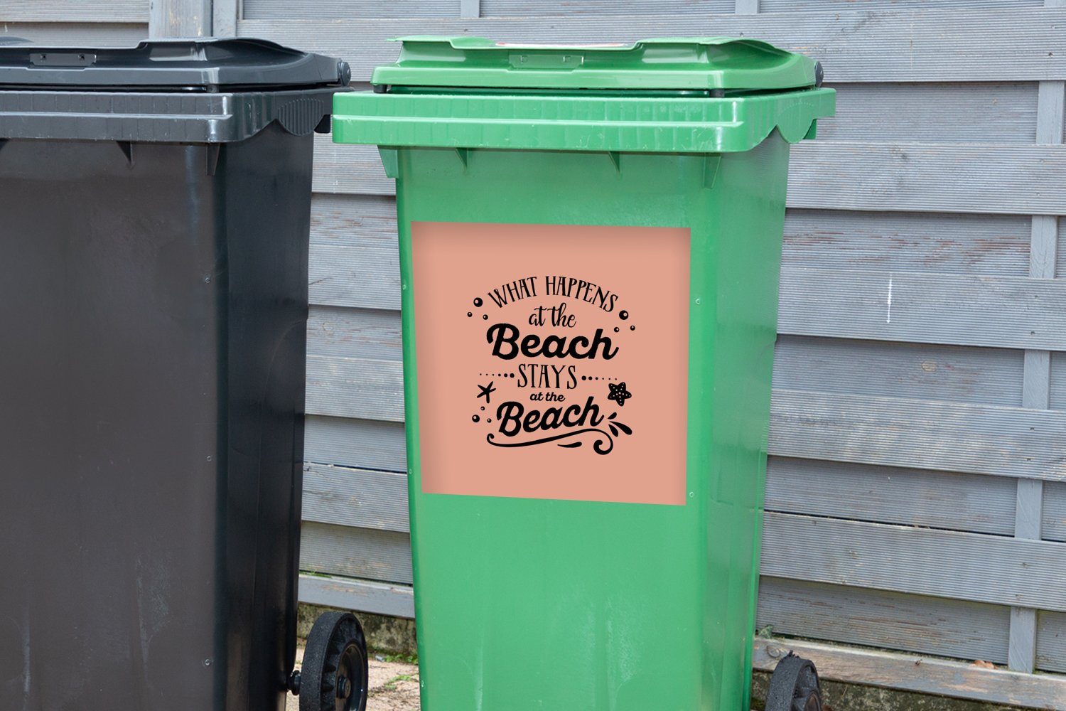 Sprichwörter Sticker, MuchoWow Seestern Abfalbehälter Mülleimer-aufkleber, (1 - Wandsticker - Container, St), Mülltonne, Strand