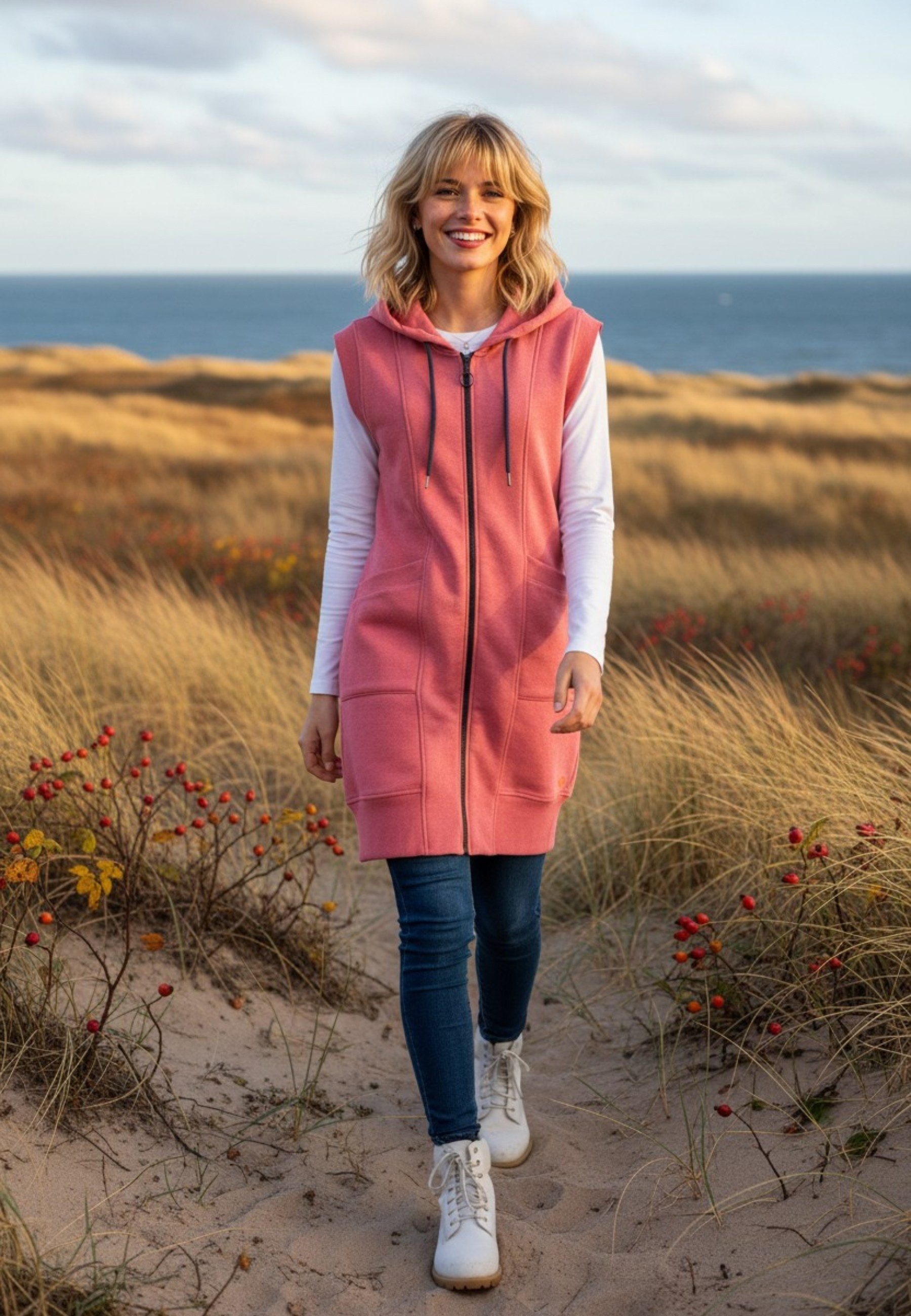 salzhaut Sweatweste INGVILD Damen Regular Fit salzhaut – nordisch frisch, lässig und frech für jeden Tag!