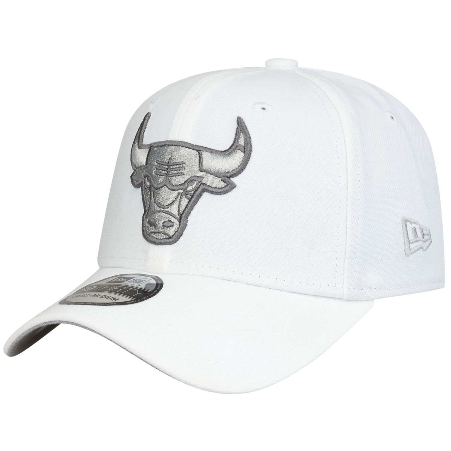 New Era Flex Cap 39Thirty Stretch Chicago Bulls optic white