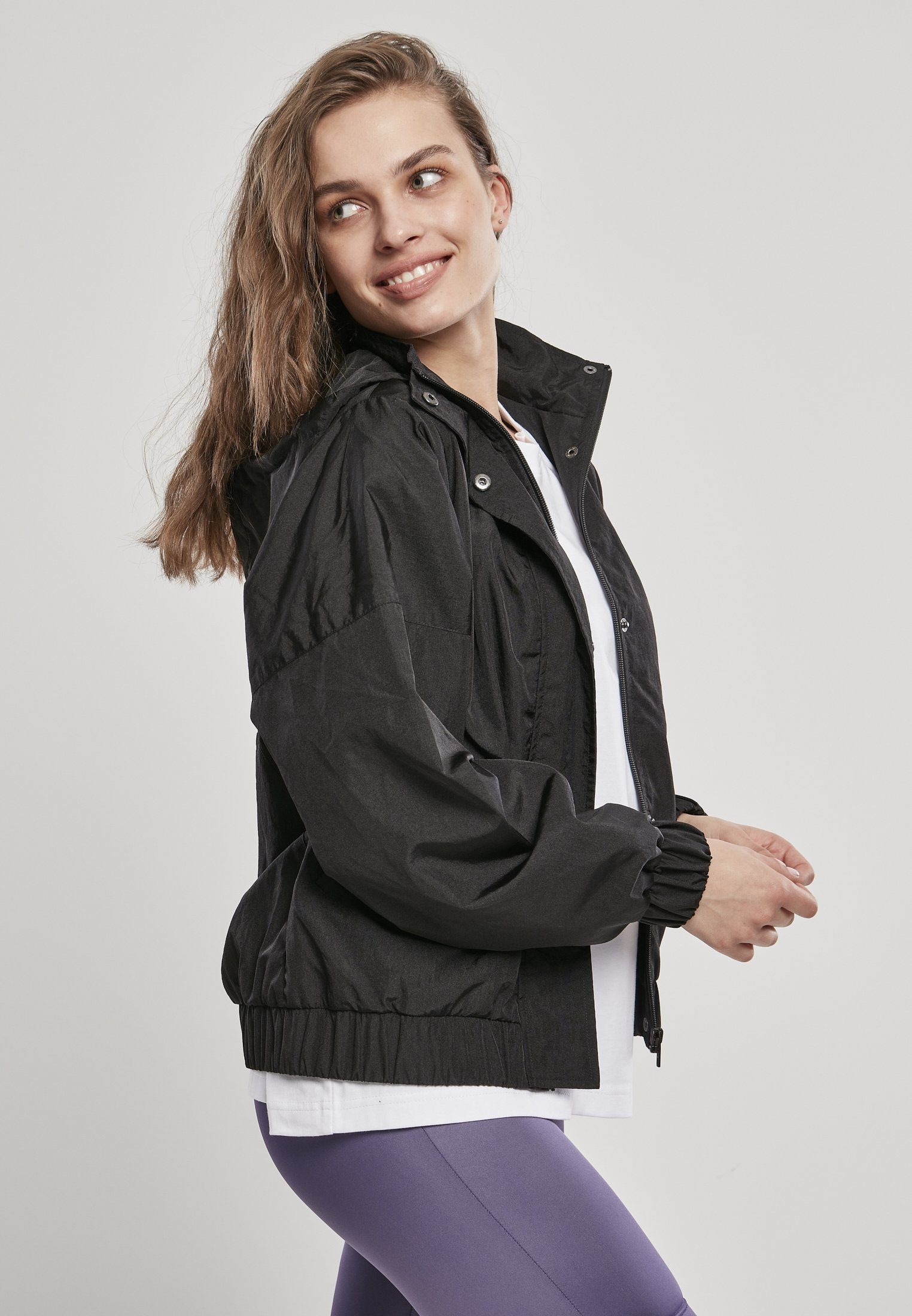 URBAN Oversized black Frauen CLASSICS (1-St) Outdoorjacke Jacket Shiny Nylon Ladies Crinkle