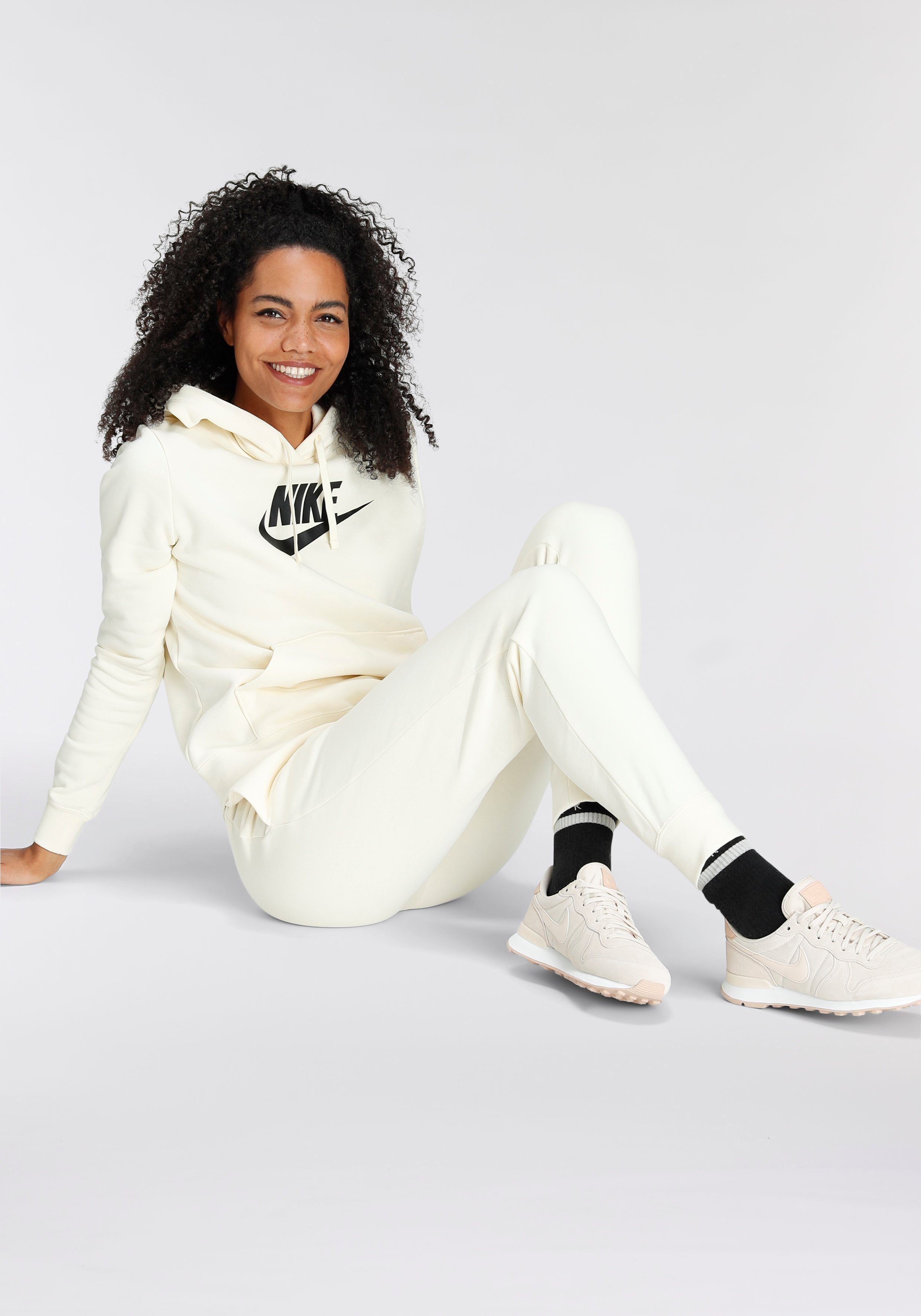 Nike Sportswear Kapuzensweatshirt Club Fleece Women's Pullover Hoodie COCONUT MILK/BLACK Logo