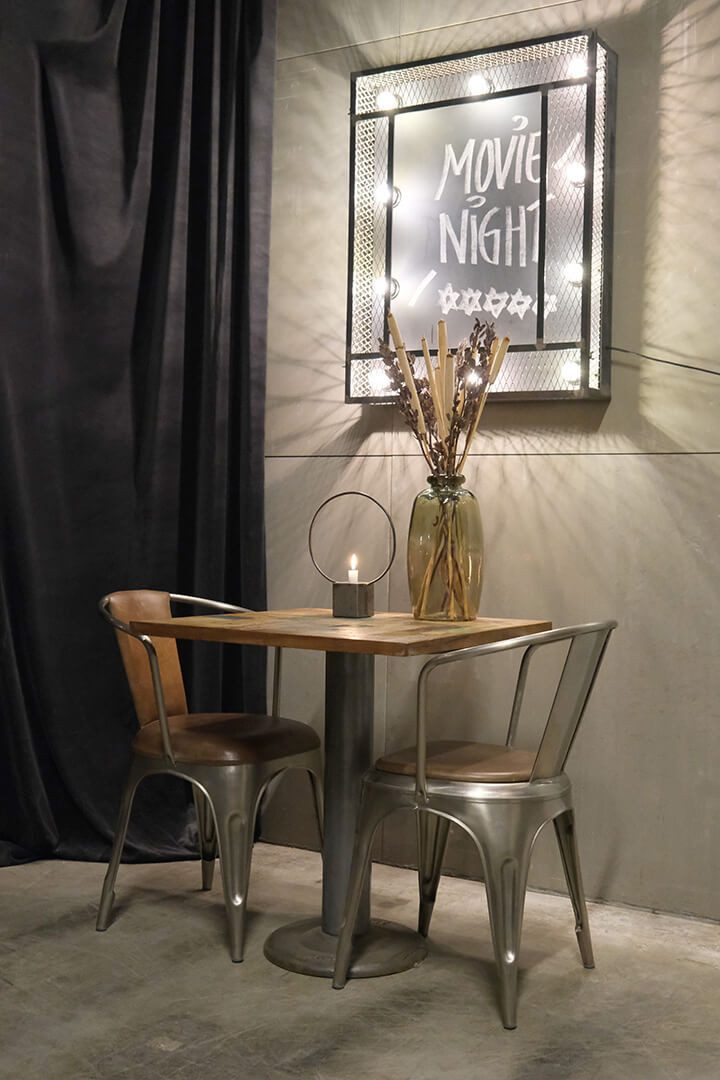 Trademark Living Kufenstuhl Living Esszimmerstuhl - Eisen glänzend