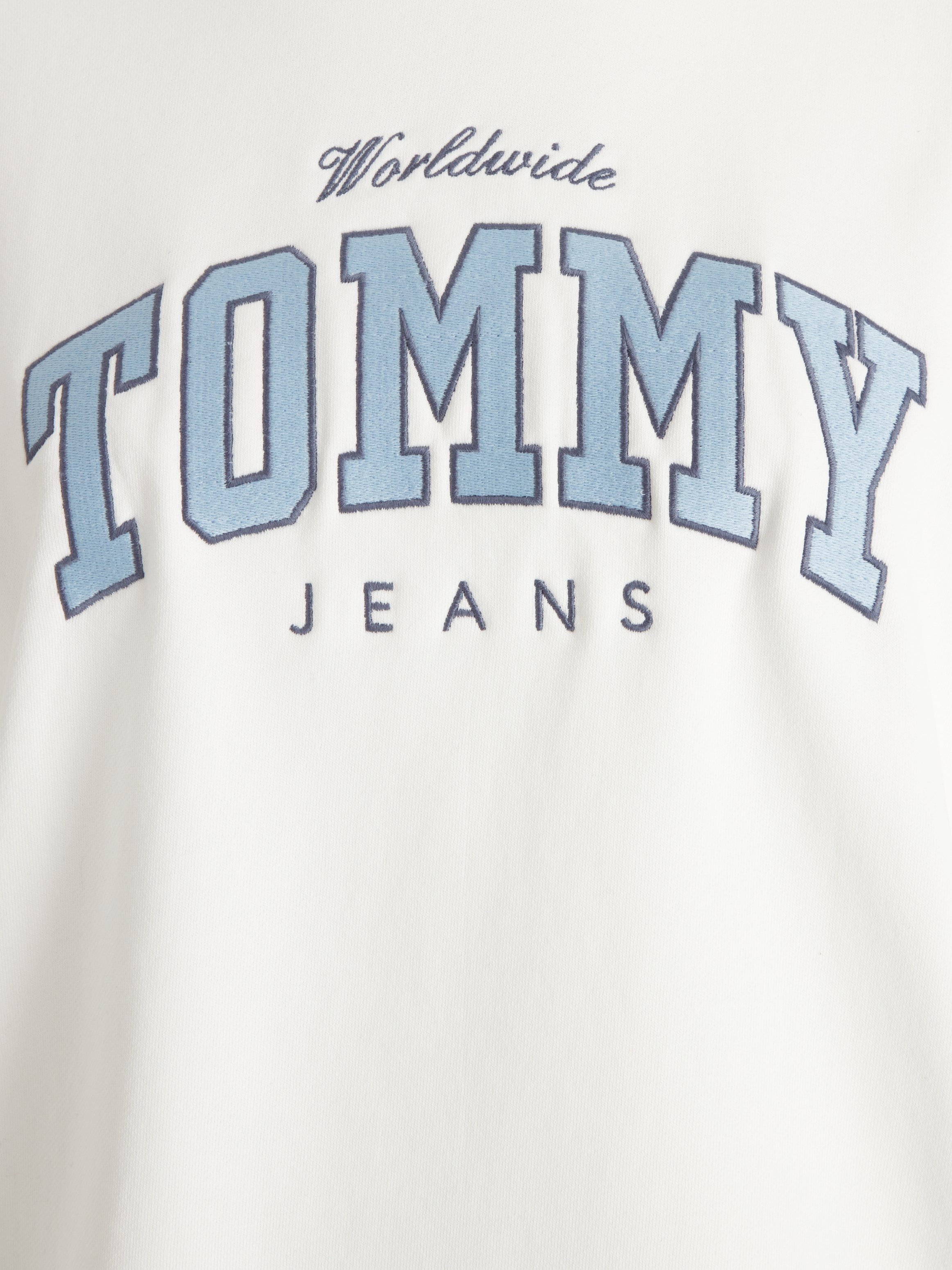 CREW Tommy gesticktem Logoschriftzug Ancient_White VARSITY TJW mit Jeans Sweatshirt RLX LUXE