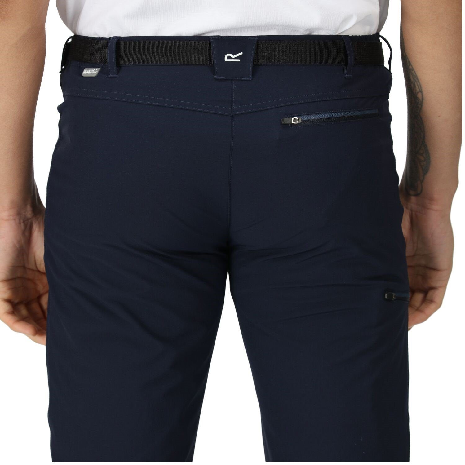 Regatta Outdoorhose Xert Stretch III Herren Wanderhose mit Gürtel in Kurzgröße (0-tlg)