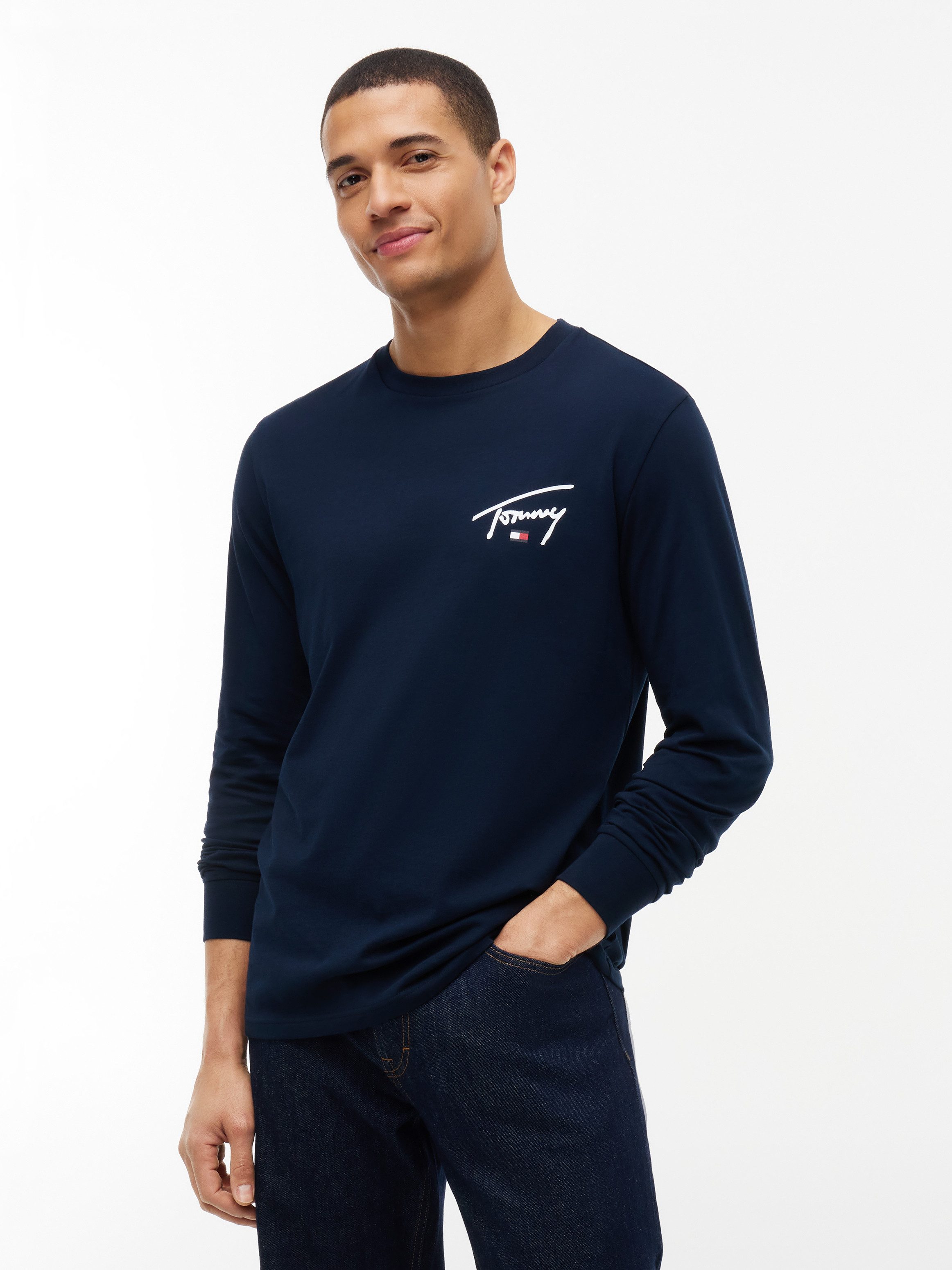Tommy Jeans Langarmshirt SLIM SIGNATURE CHEST TEE Slim fit mit Rundhalsausschnitt