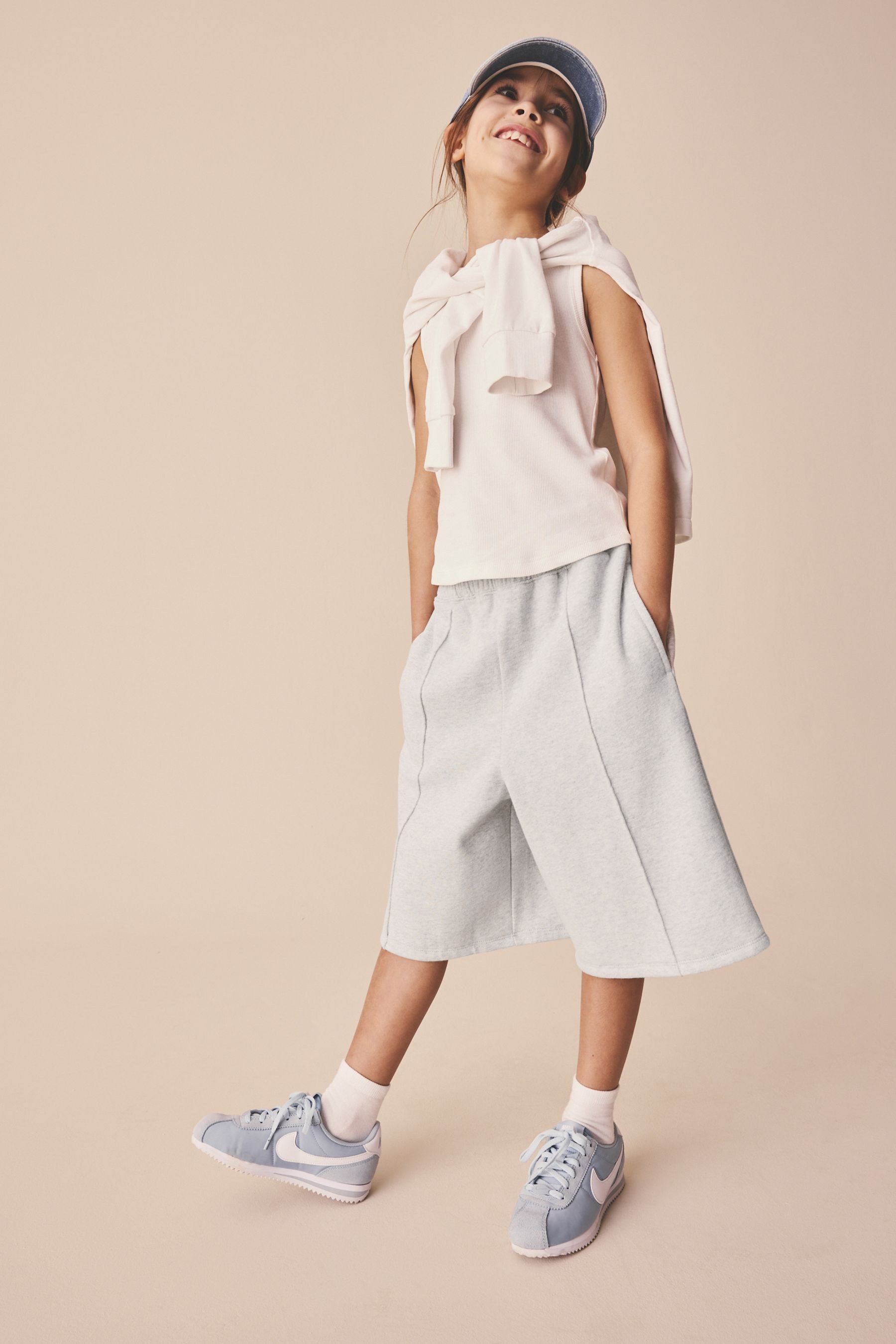 Next Sweatshorts Übergroße Shorts (1-tlg) – Bild 4 von 5