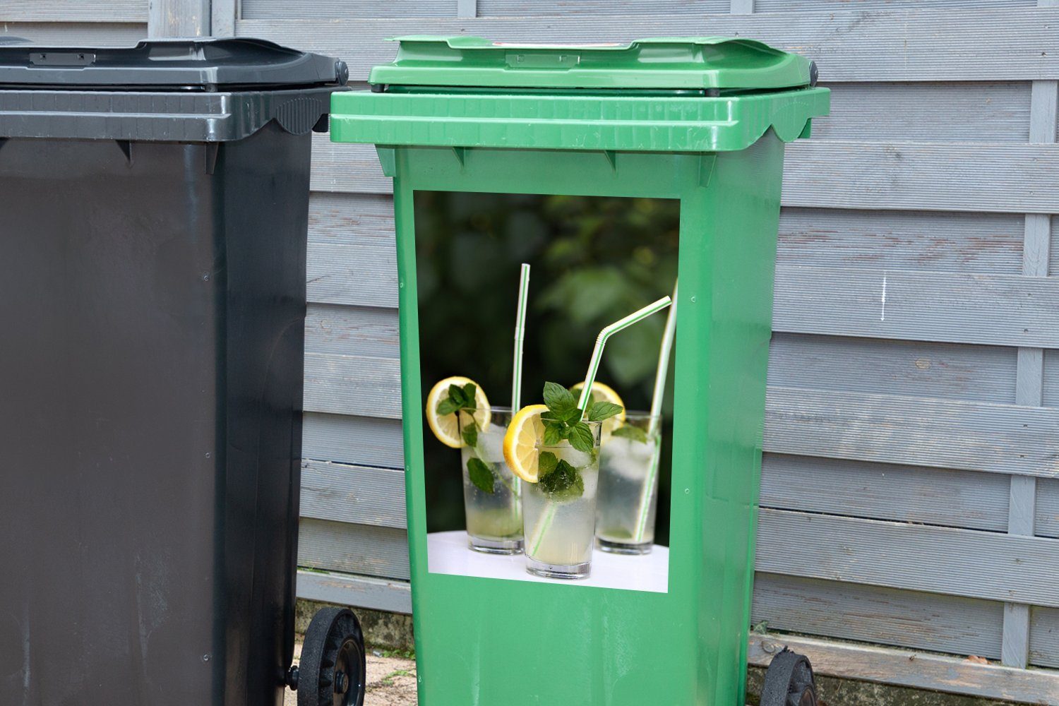 MuchoWow Wandsticker Container, St), (1 in Sticker, Mojito-Cocktails Mülleimer-aufkleber, Umgebung Leckere Abfalbehälter Mülltonne, grüner