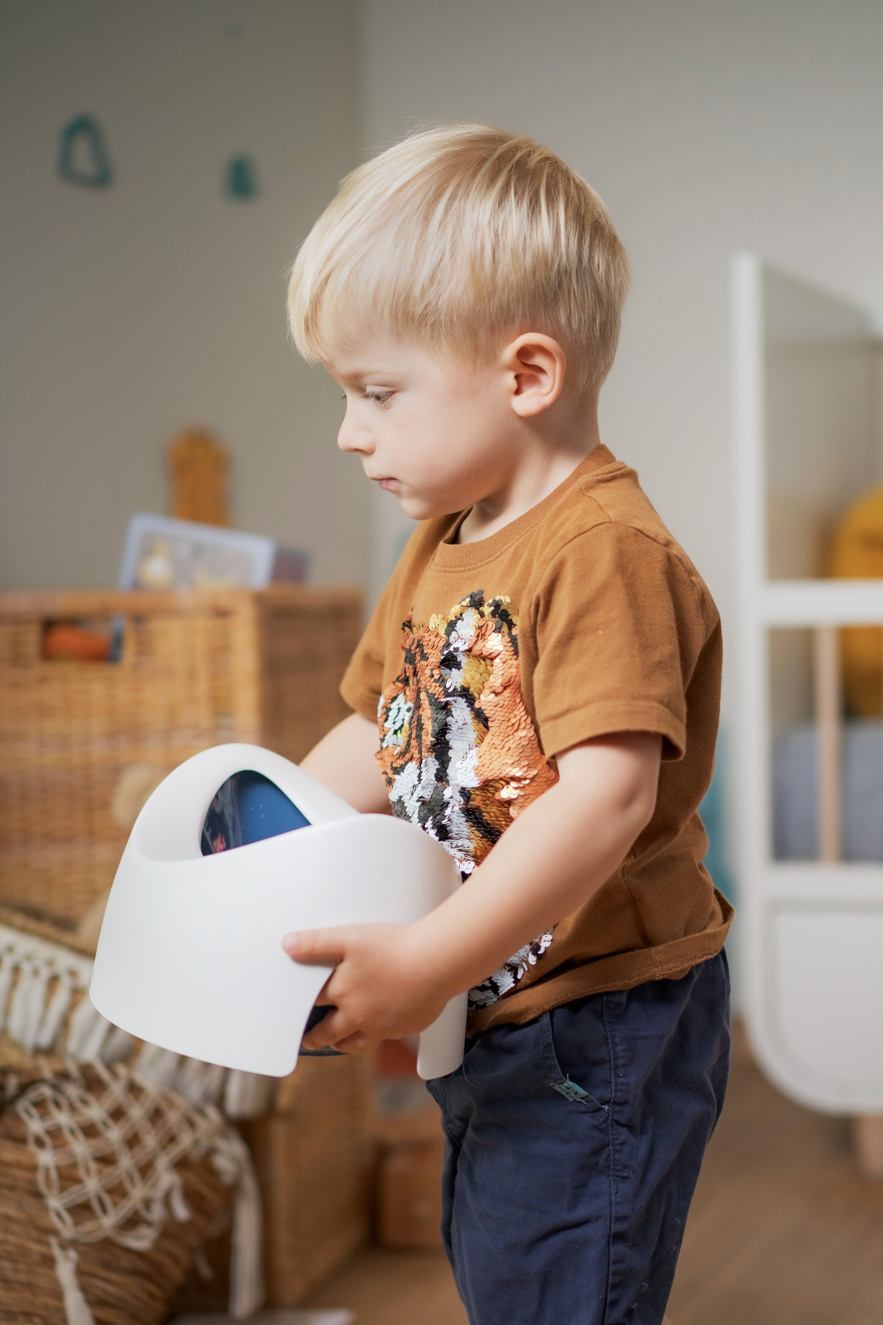 Tega-Baby Töpfchen zweiteiliges Design, Babytopf für das Toiletten-Training