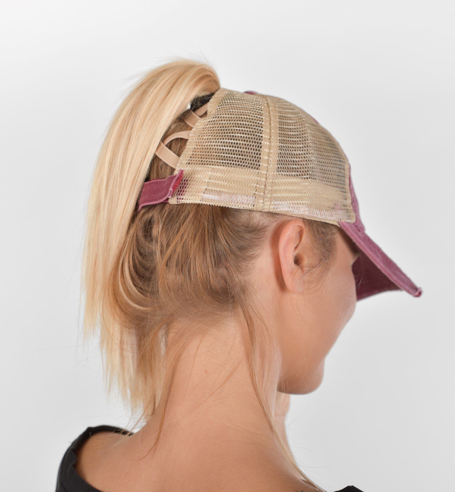 styleBREAKER Baseball Cap Ponytail Baseball Cap Used Look mit Mesh Einsatz (1-St)