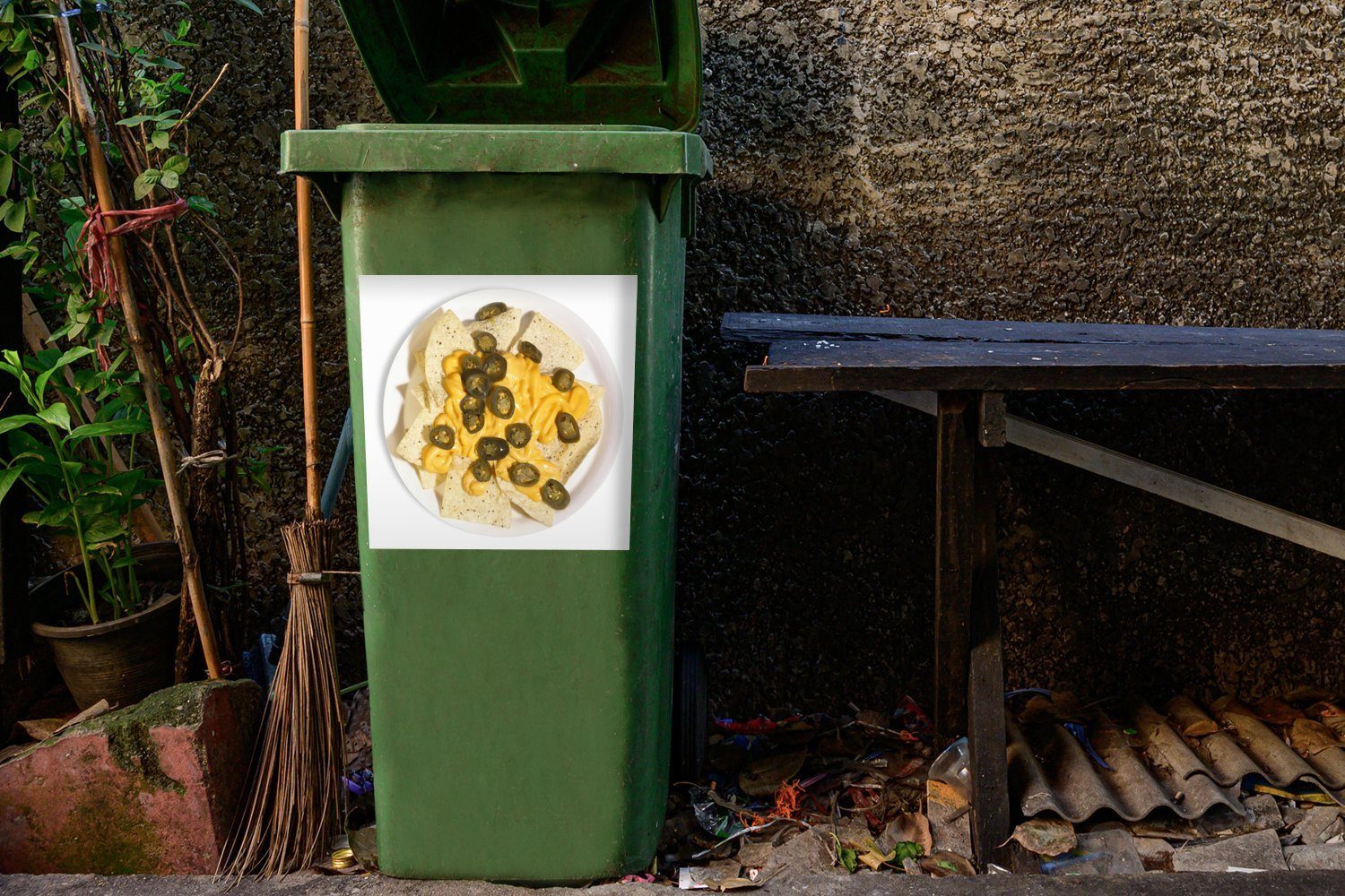 Wandsticker Nachos Mülleimer-aufkleber, Container, (1 Abfalbehälter Mülltonne, St), mit MuchoWow Sticker, Jalapeño-Paprika