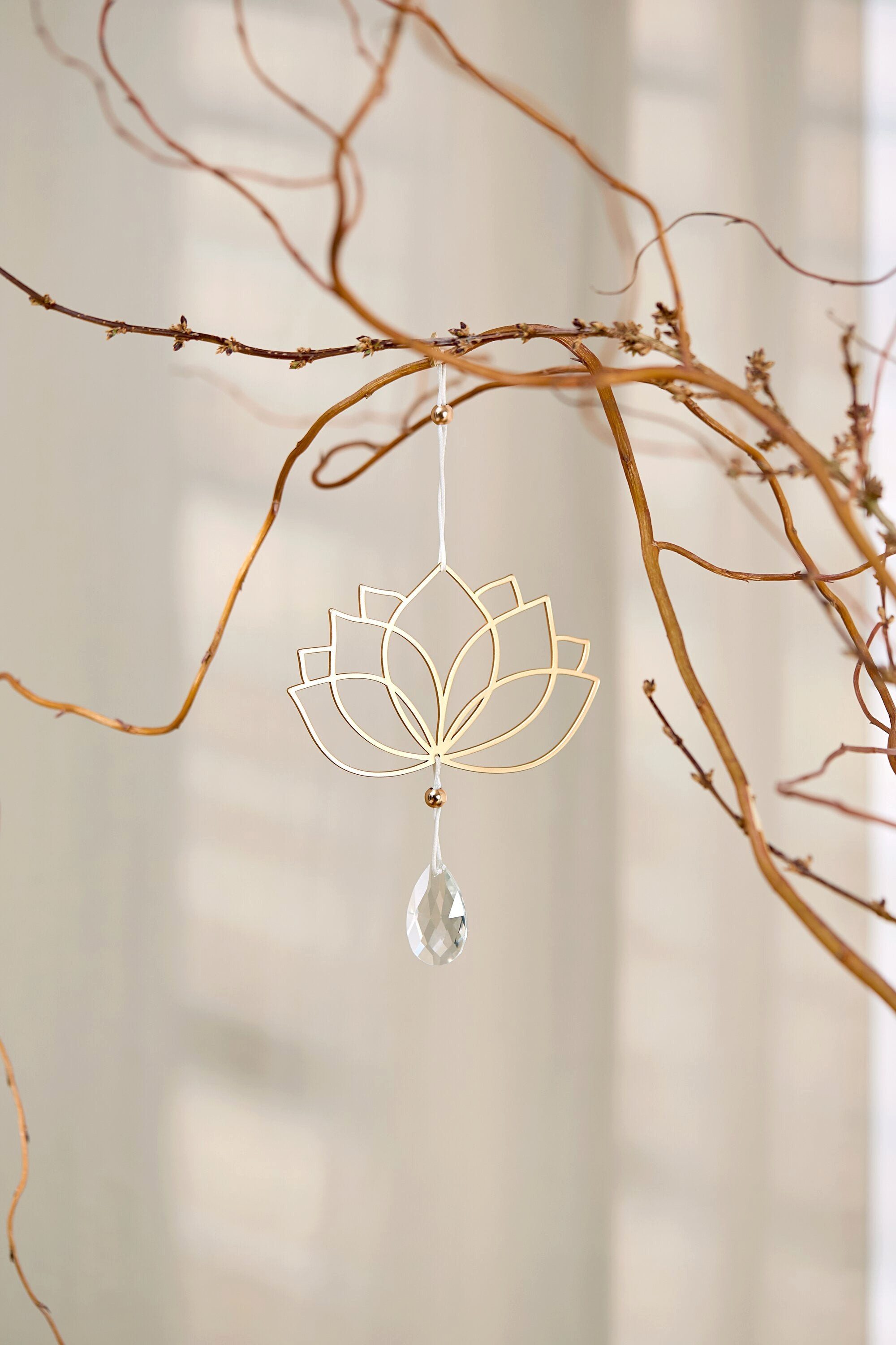 Räder Design Hängedekoration Zen Spirit Sonnenfänger Lotus von räder design Highlight Maße: 14.1x11