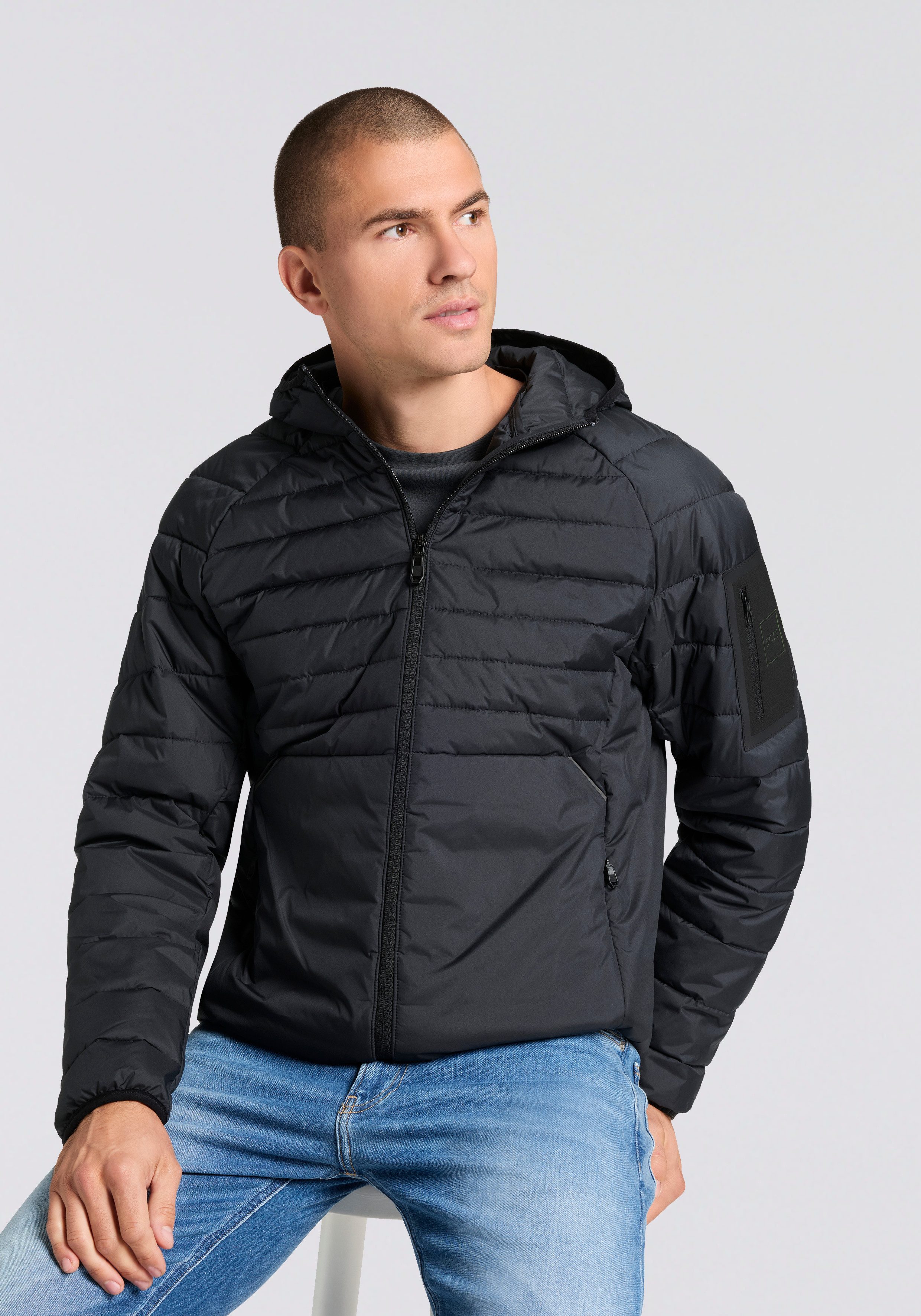 BOSS GREEN Steppjacke Kapuze, Regular Fit, reflektierende Details günstig online kaufen