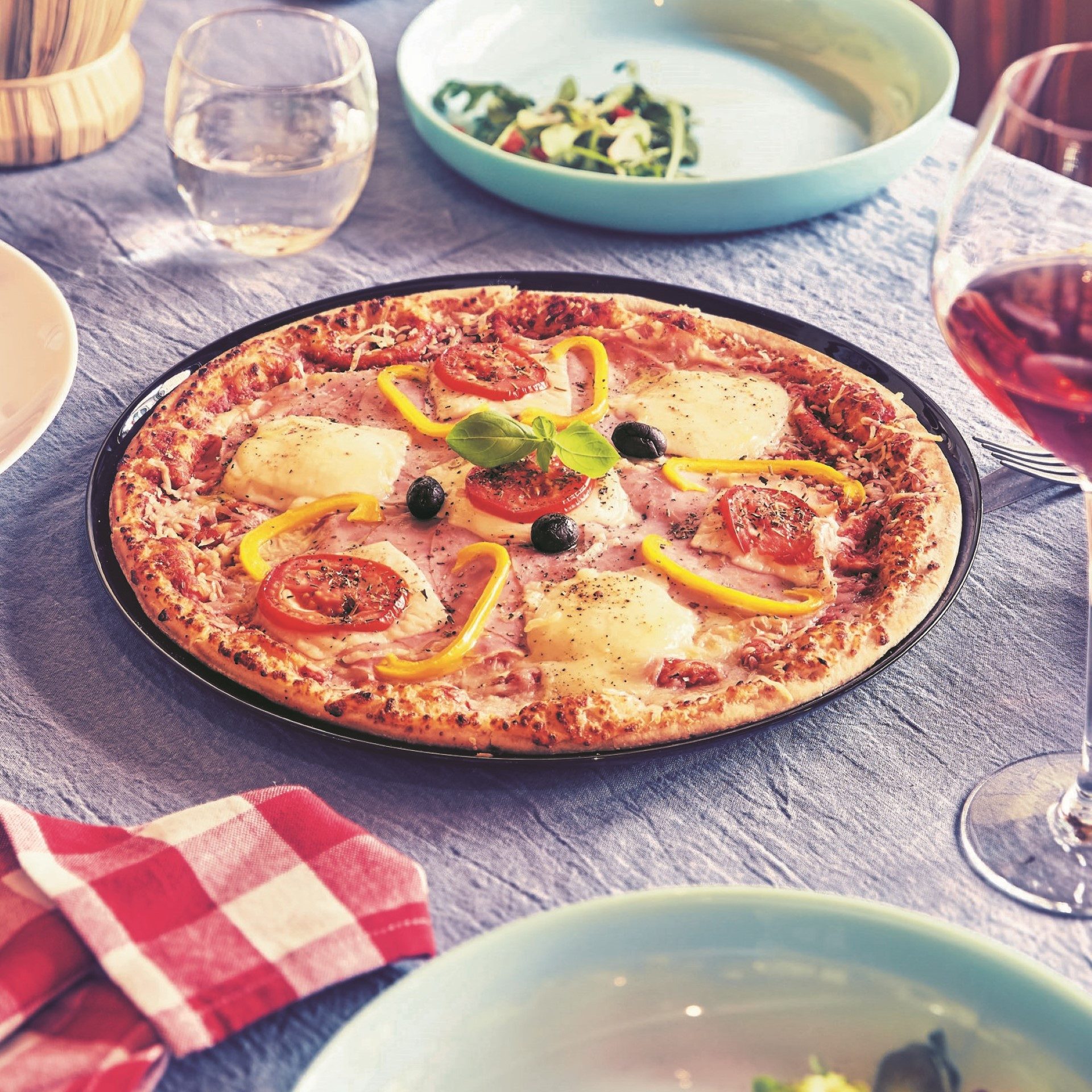 Luminarc Pizzateller Italien Party Schwarz, Teller-Set, 6-tlg., (6 St), Klassisch, Schwarzes Opalglas, Vielseitig einsetzbar