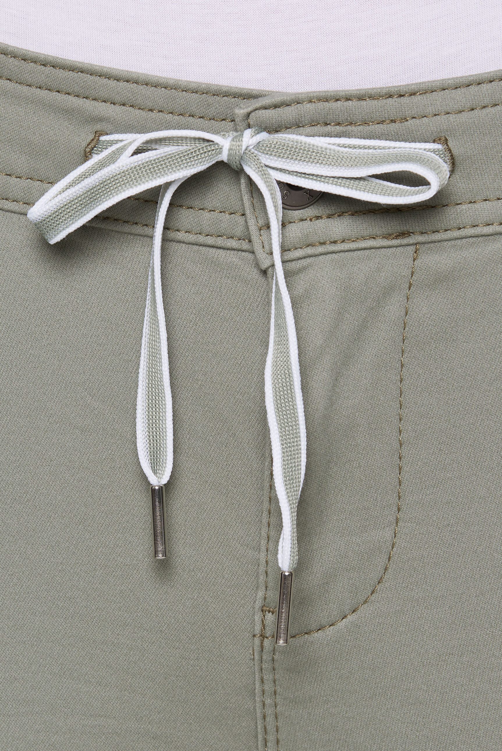 SOCCX comfort-fit jeans with a regular rise