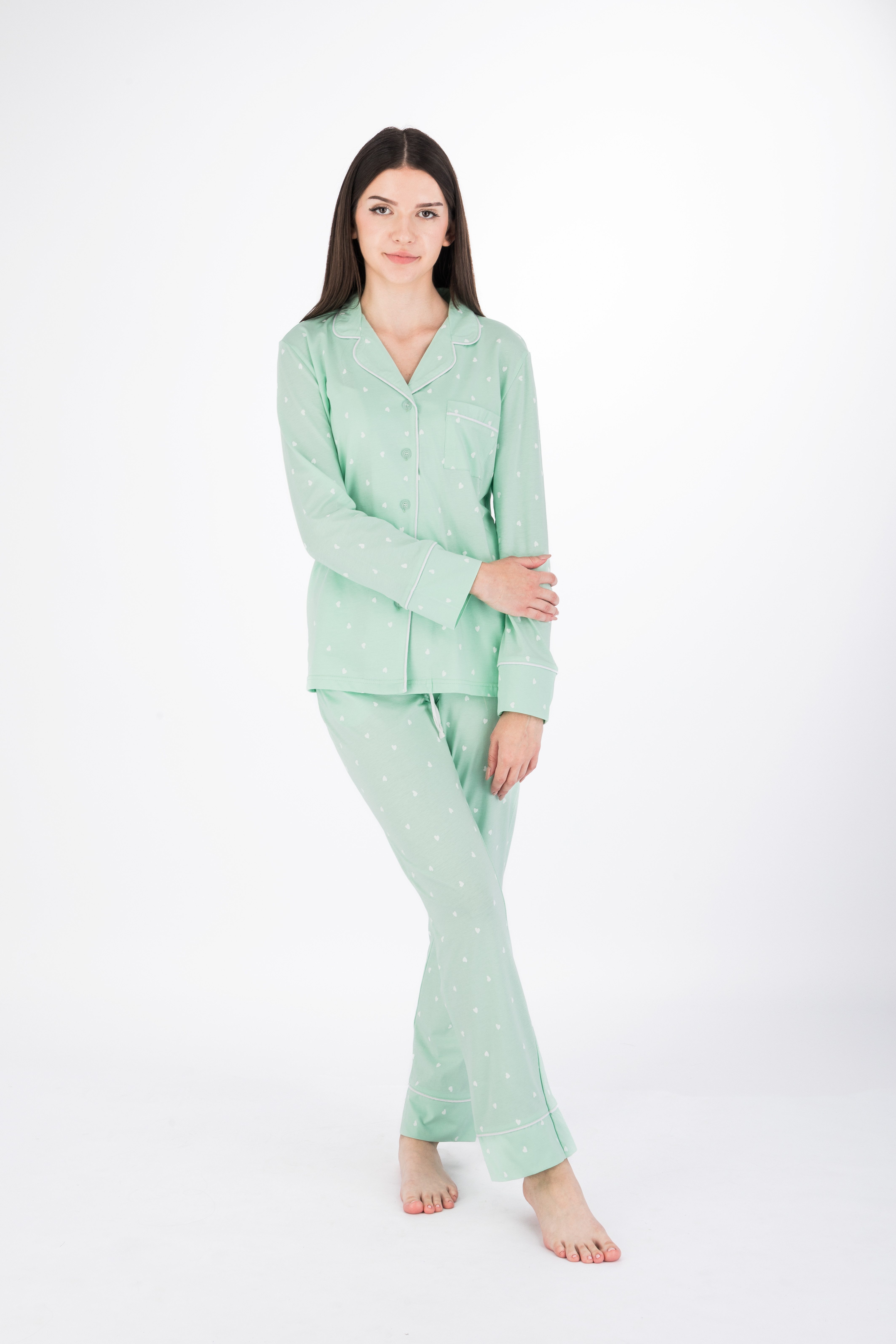 SNOOZE OFF Pyjama Schlafanzug in pastellgrün mit weißen Herzen (2 tlg., 1 Stück) und Kontrastpaspeldetails