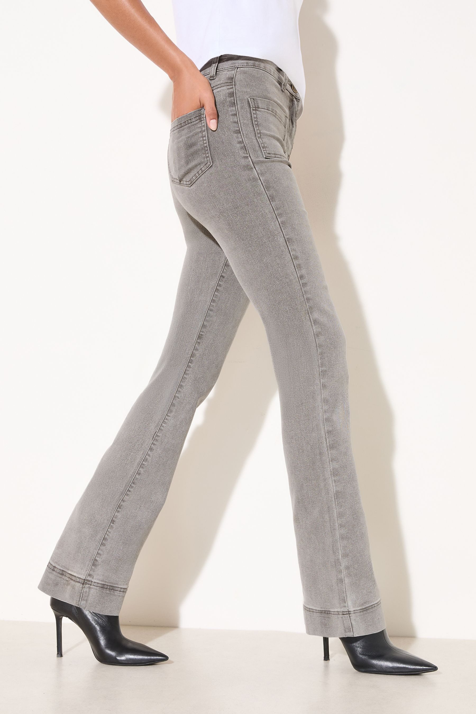 Friends Like These Taillenjeans Friends Like These Schlagjeans mit hohem Bund (1-tlg)