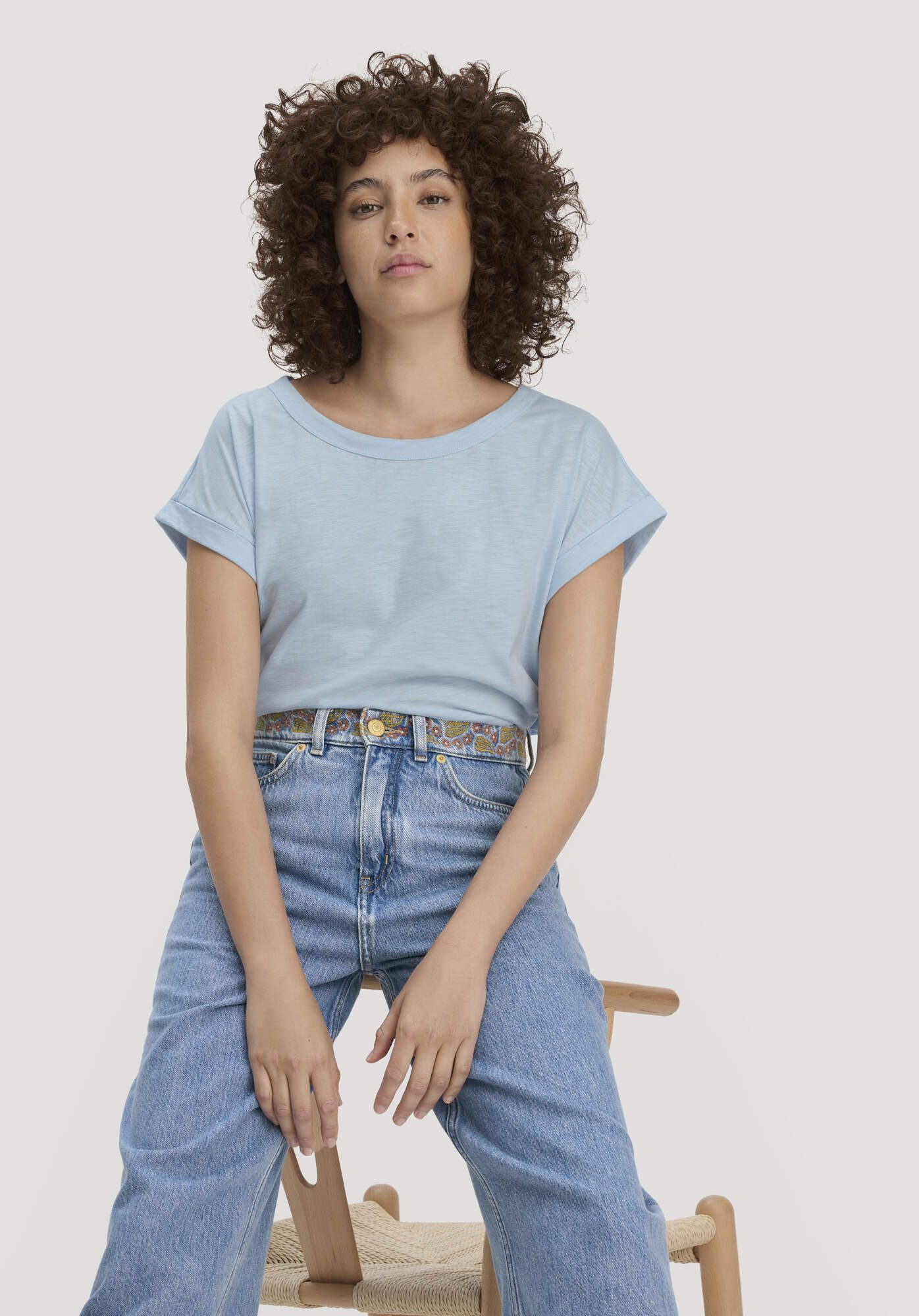 Hessnatur Bequeme Jeans aus Bio-Baumwolle mit TENCEL™ Lyocell (1-tlg) aus Bio-Baumwolle mit TENCEL™ Lyocell