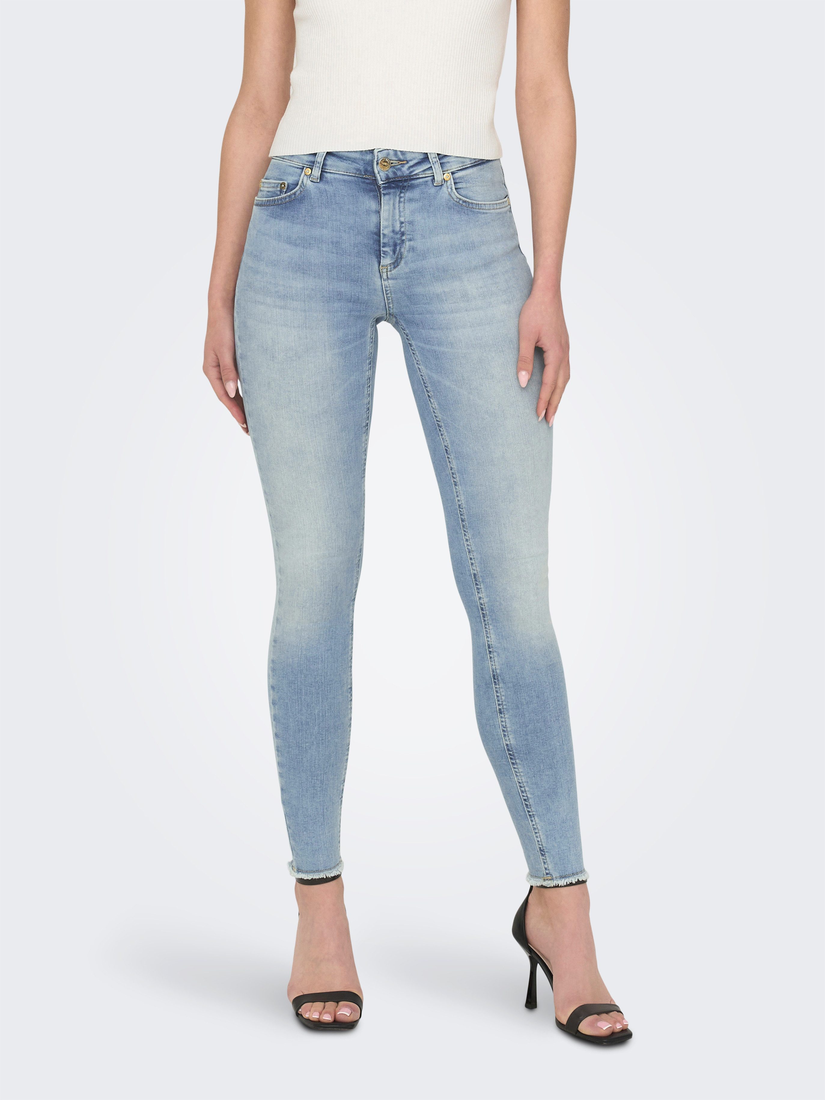 ONLY Ankle-Jeans "ONLBLUSH MID SK ANK RAW", mit leicht ausgefranstem Beinab günstig online kaufen
