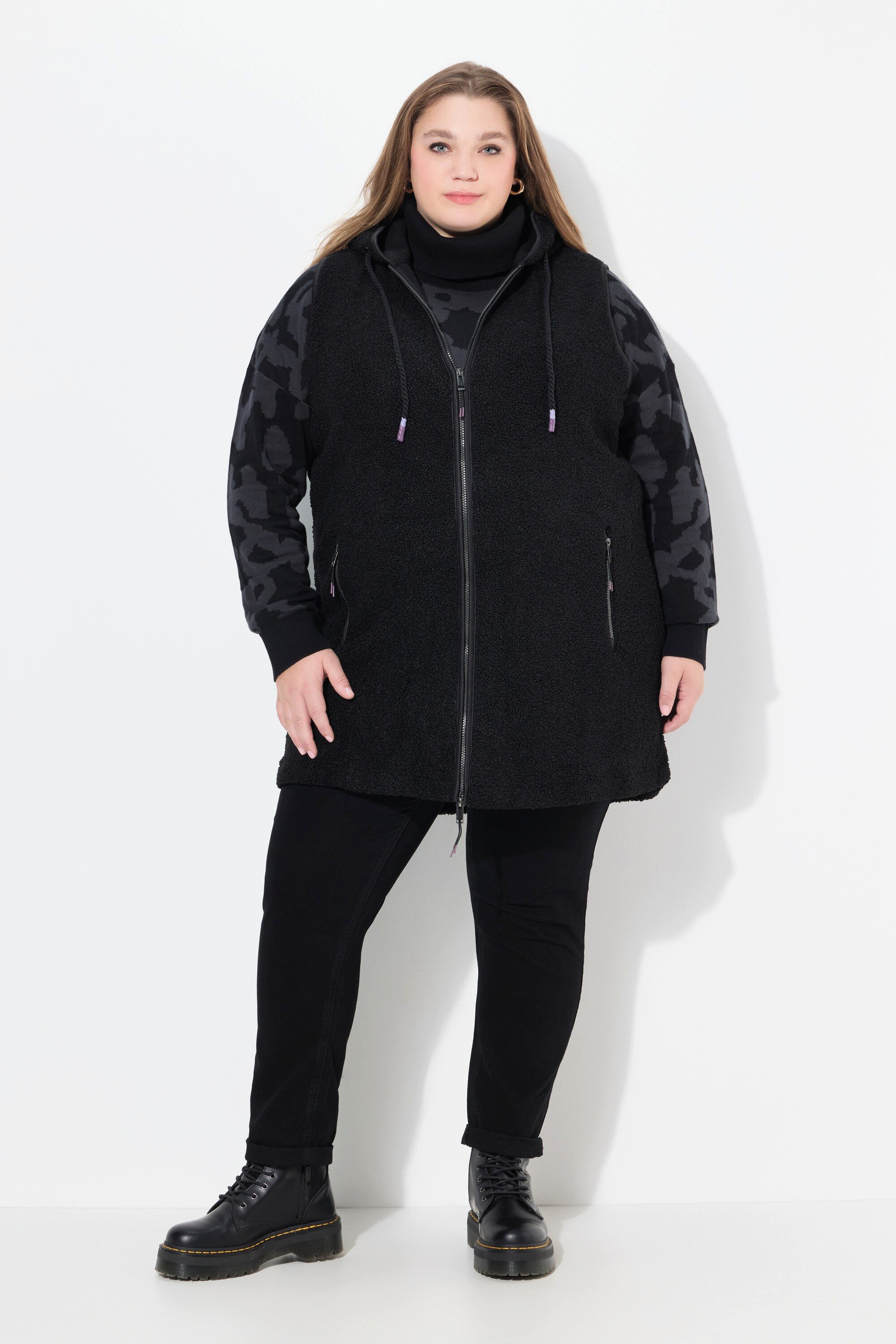 Ulla Popken Longweste Teddy-Longweste Kapuze 2-Wege-Zipper ärmellos