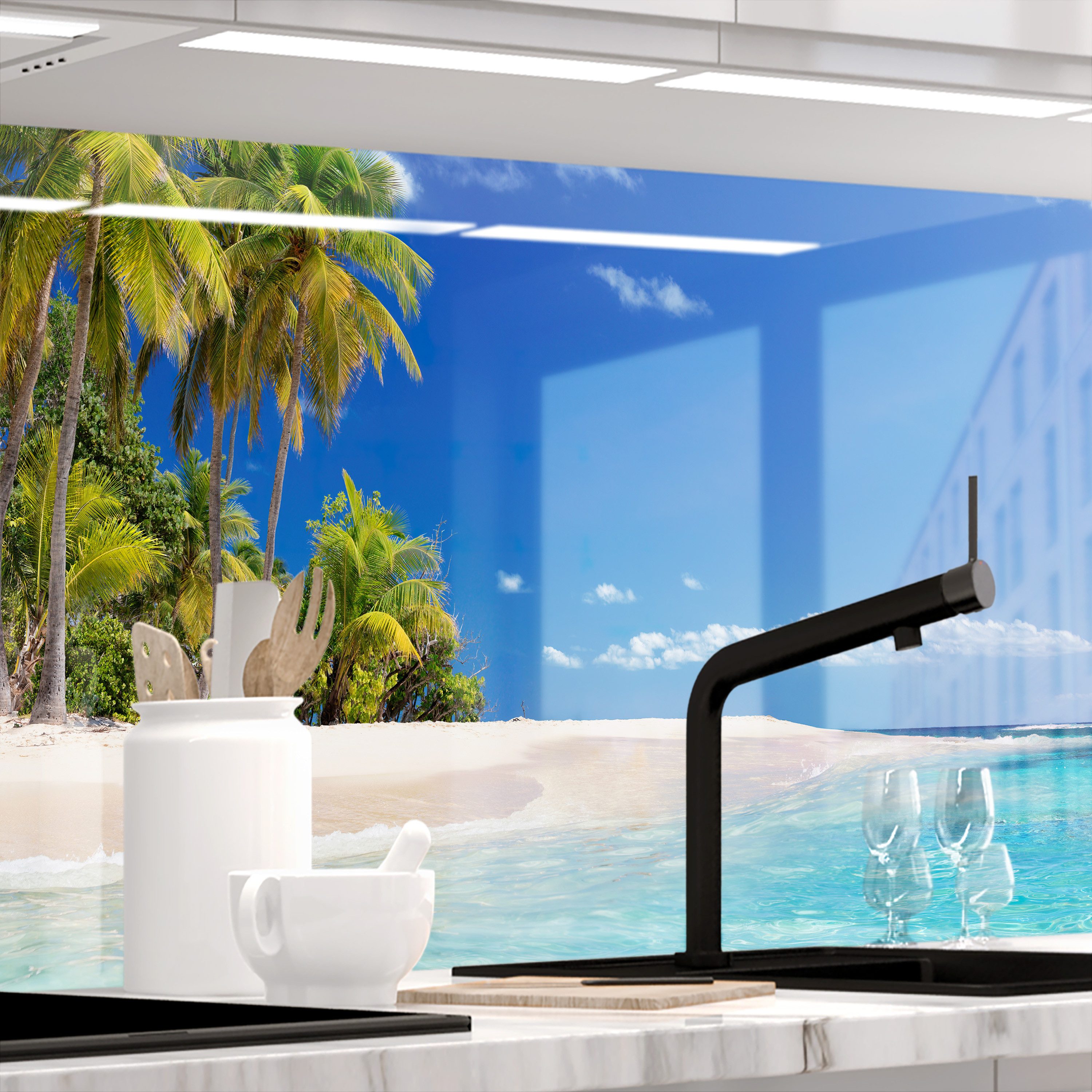 Stickerprofis Küchenrückwand KARIBIKSTRAND (Glasoptik), (Premium), 1,5mm, selbstklebend, hält auf besonders vielen Öberflächen