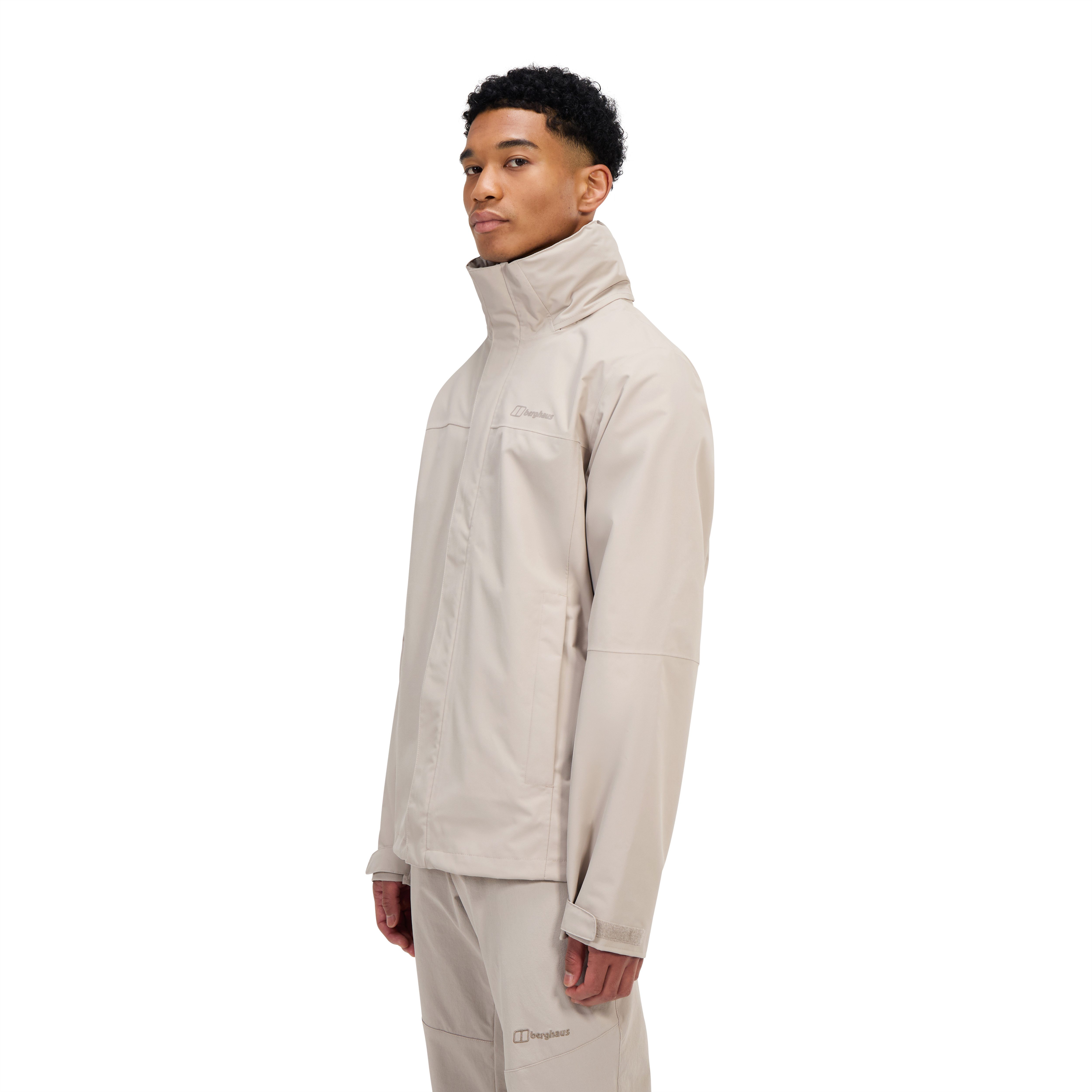 Berghaus Softshelljacke RG ALPHA 2.0 SHELL JKT AM mit einrollbarer Kapuze, wasserdicht, atmungsaktiv, strapazierfähig