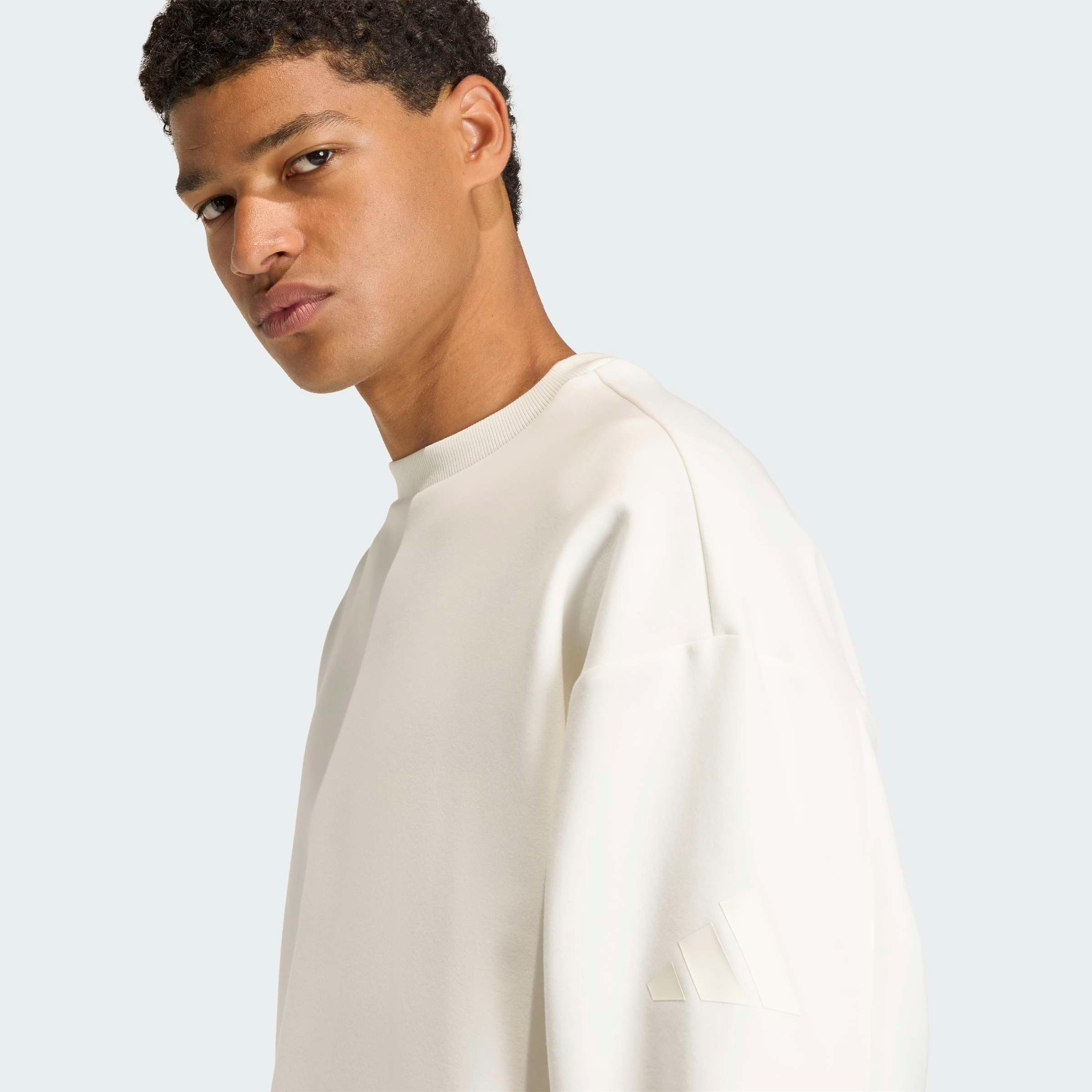 adidas Sportswear Sweatshirt SOFT LUX – Bild 4 von 5