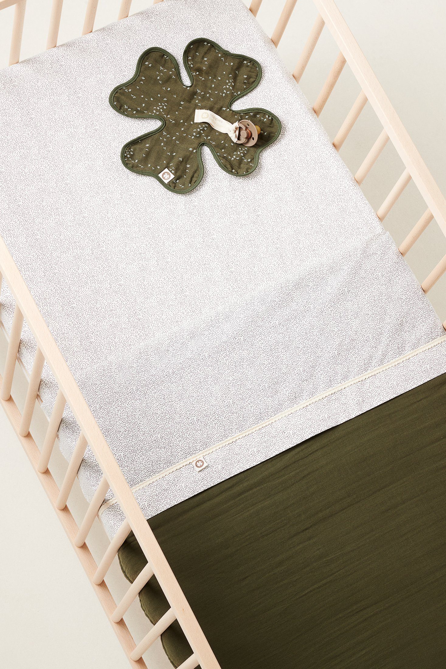 Babydecke Noppies Decke für das Bettchen Filled 100x140 cm, Noppies Beetle
