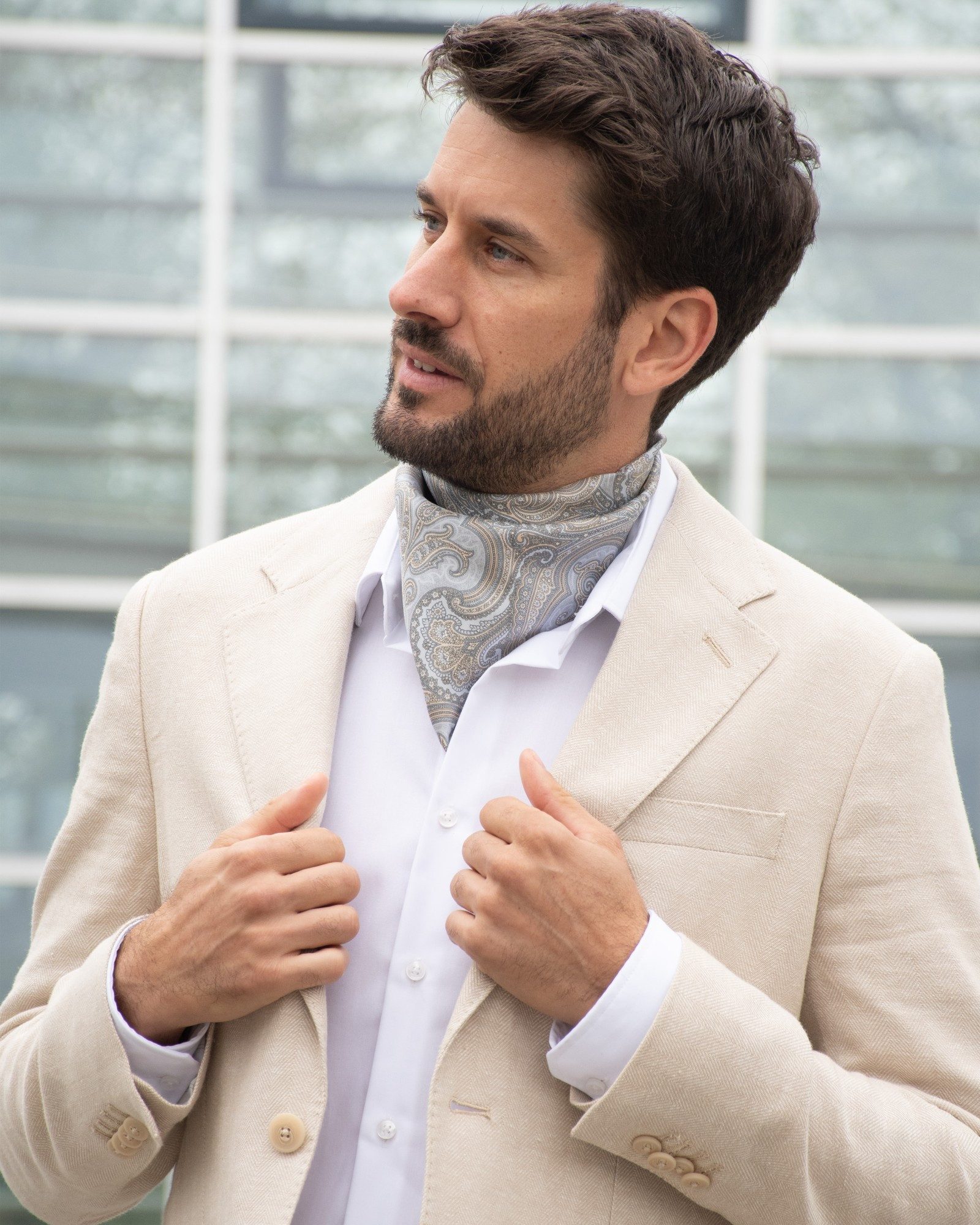 MayTree Seidentuch Herren handrolliert aus Twill-Seide, 53x53 Paisley beige günstig online kaufen