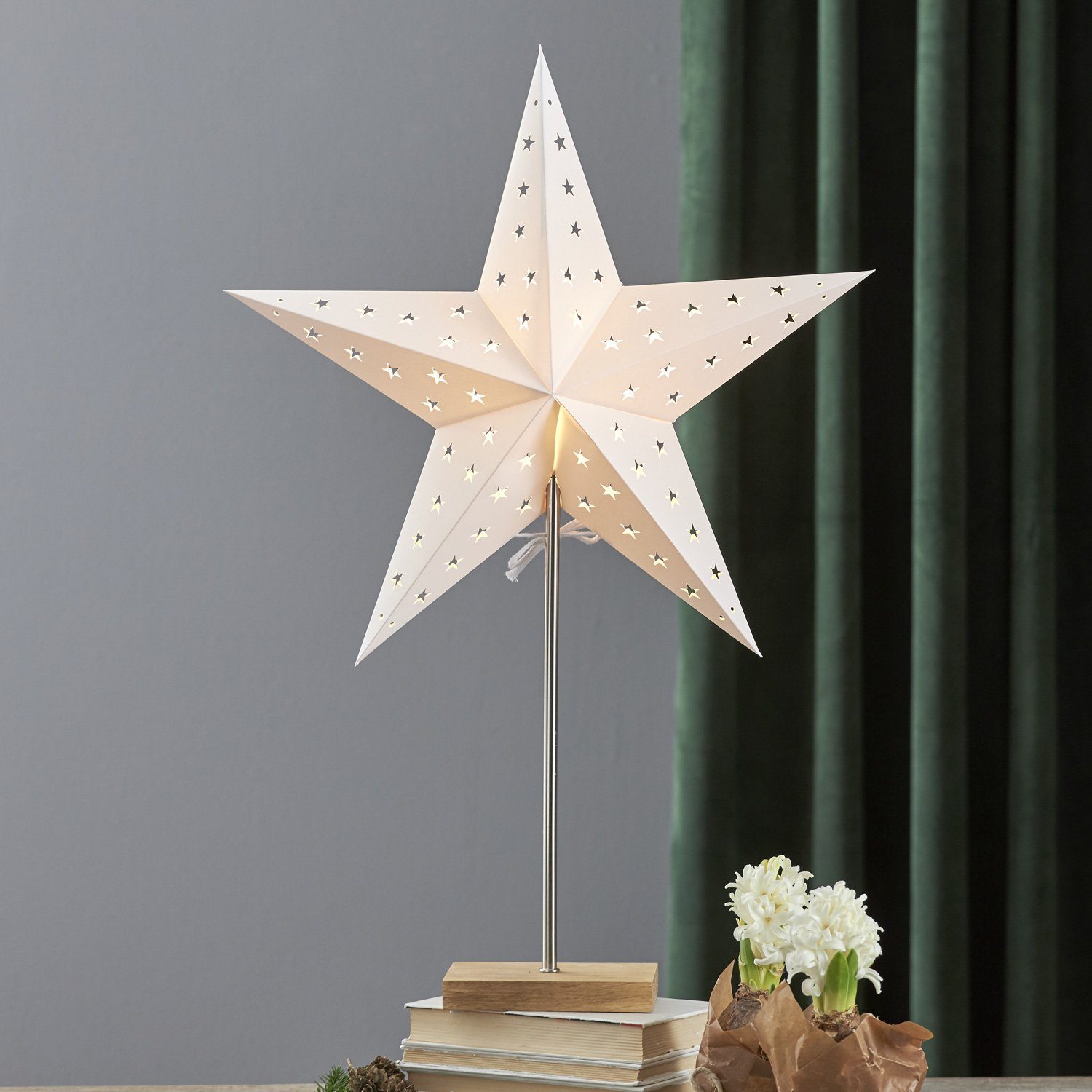 STAR TRADING LED Stern Papierstern Weihnachtsstern stehend 5-zackig 65cm E14 mit Kabel weiß