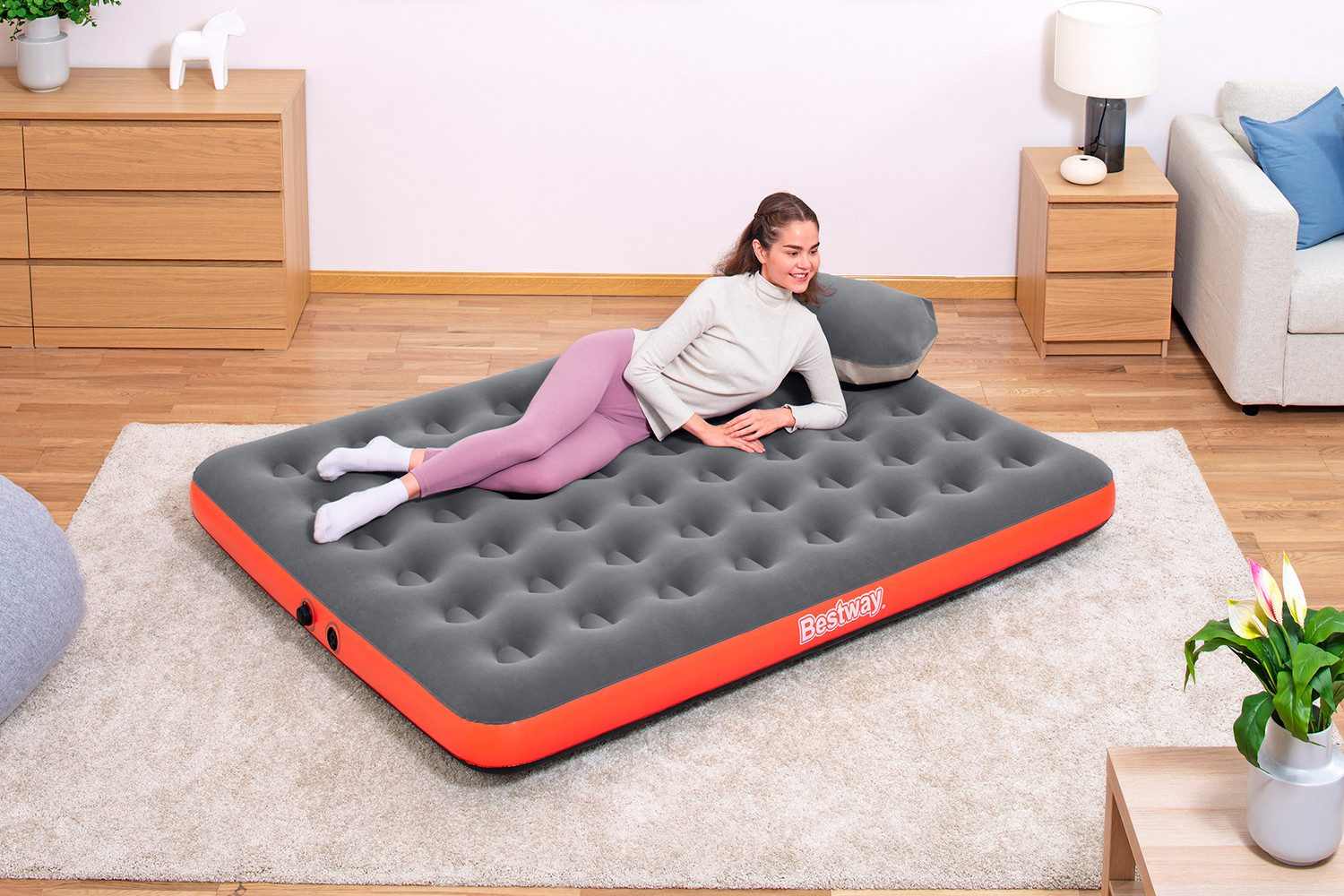Bestway Luftbett Roll & Relax 203 x 152 x 22 cm, (Packung, 1-tlg., Inkl. Kissenpumpe), Ideal für den Innen- und Außengebrauch