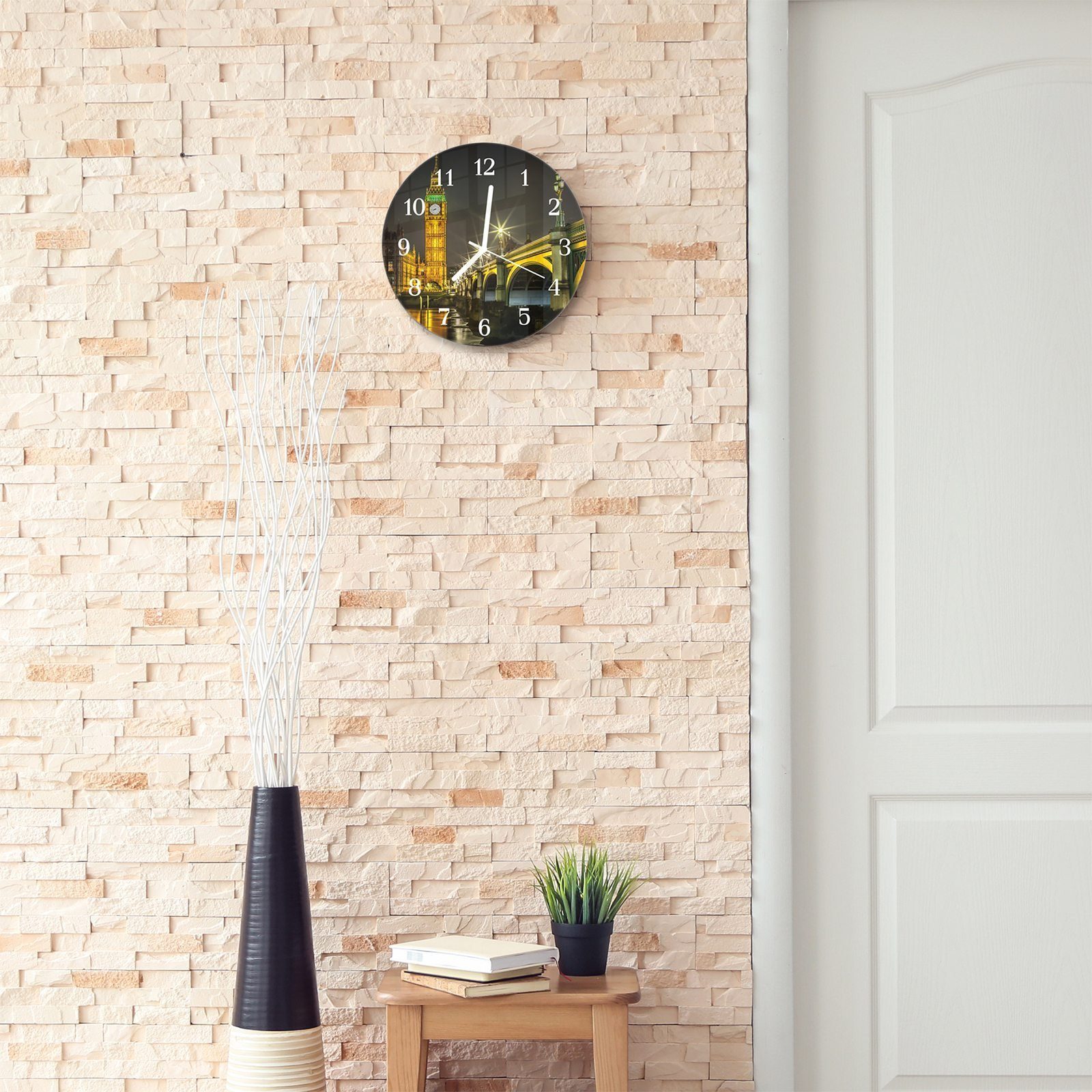 Durchmesser aus Rund Beleuchtete - Primedeco mit mit Sehenswürdigkeit Quarzuhrwerk und cm Motiv 30 Glas Wanduhr Wanduhr