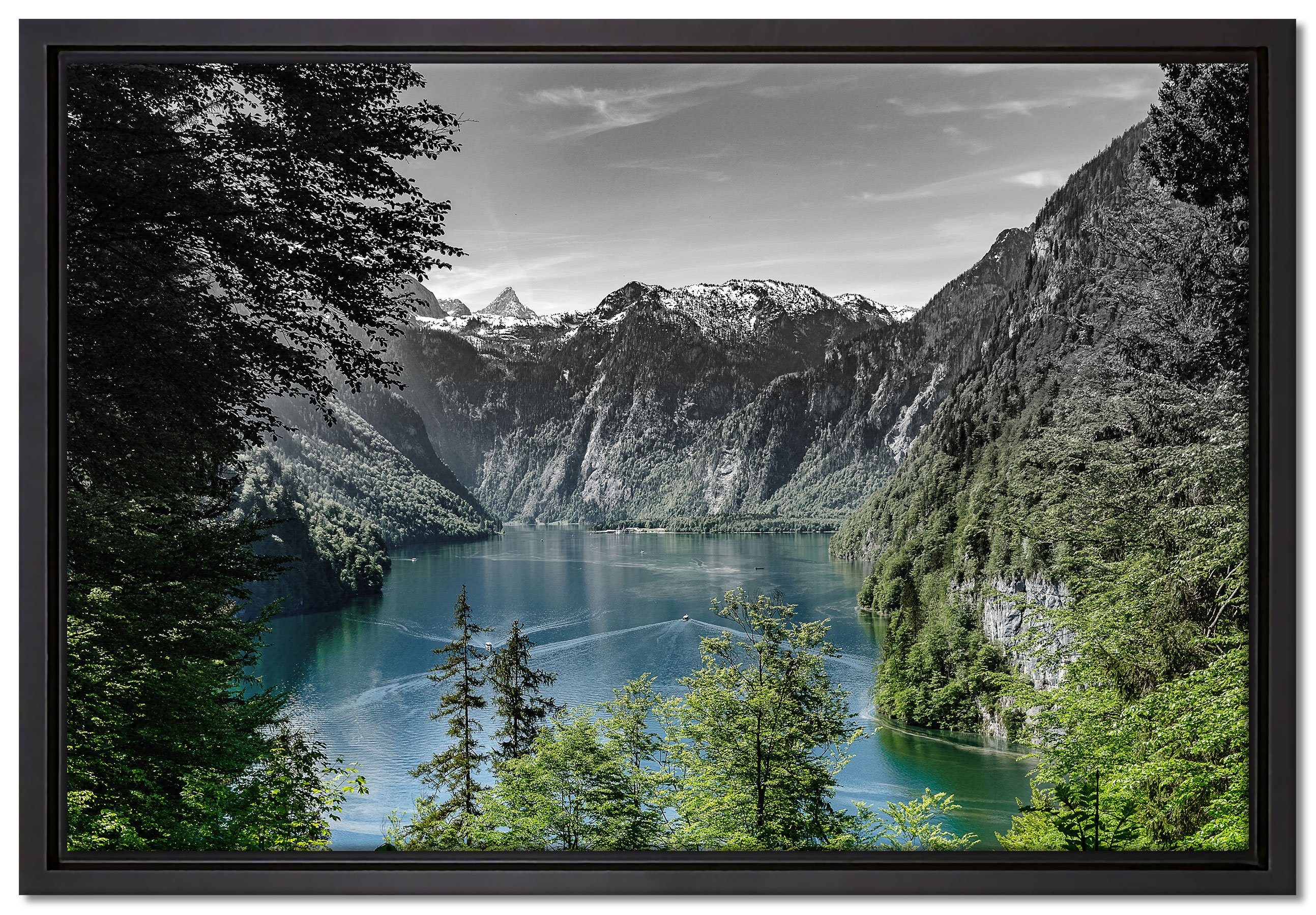 Pixxprint Leinwandbild Blick auf den Königssee, Wanddekoration (1 St), Leinwandbild fertig bespannt, in einem Schattenfugen-Bilderrahmen gefasst, inkl. Zackenaufhänger