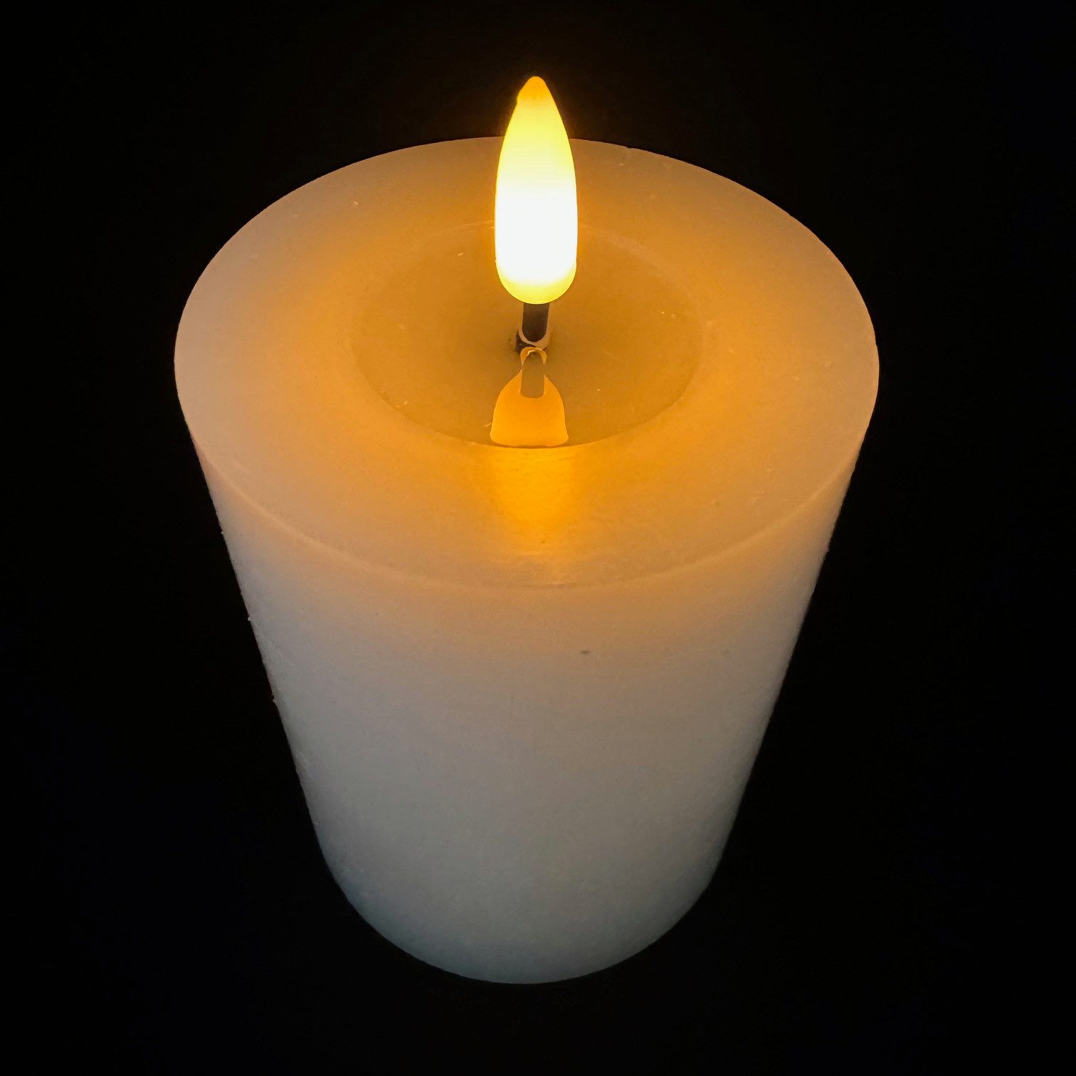 Online-Fuchs LED-Kerze 6er Set LED-Kerzen aus Echtwachs mit realistischer F günstig online kaufen