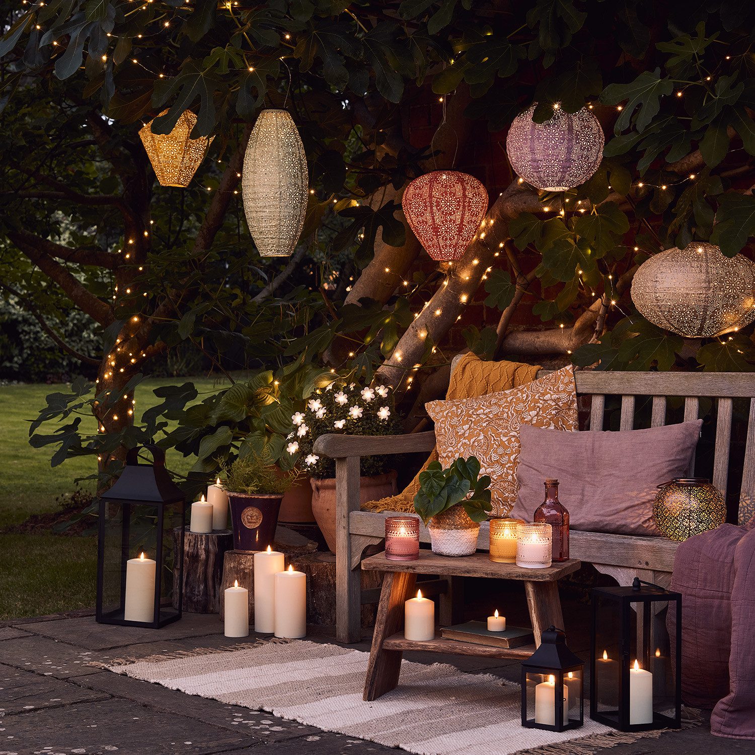Lights4fun LED Laterne Tyvek Solar Lampion gelb