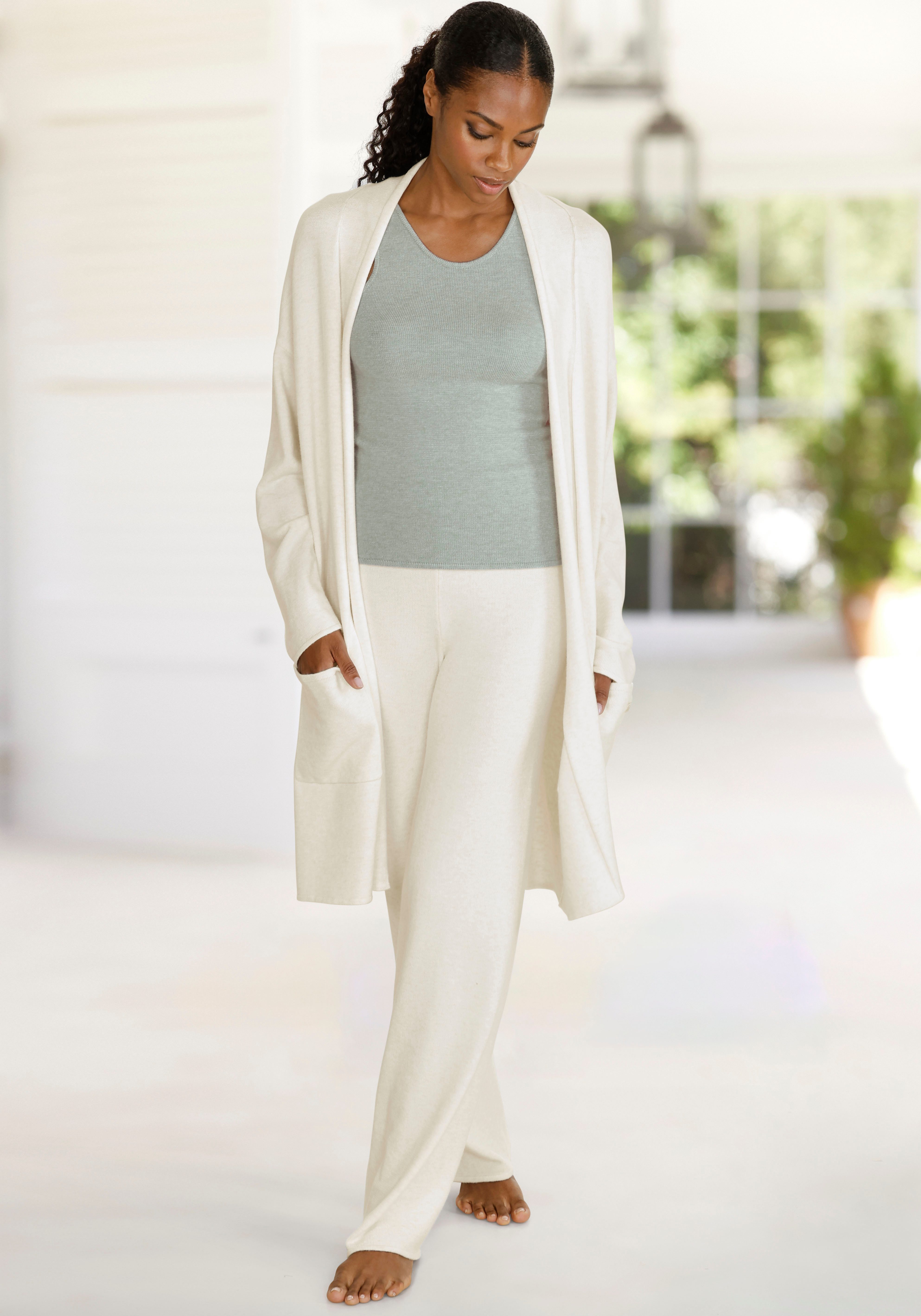 LASCANA Longstrickjacke aus hochwertigem Strick günstig online kaufen