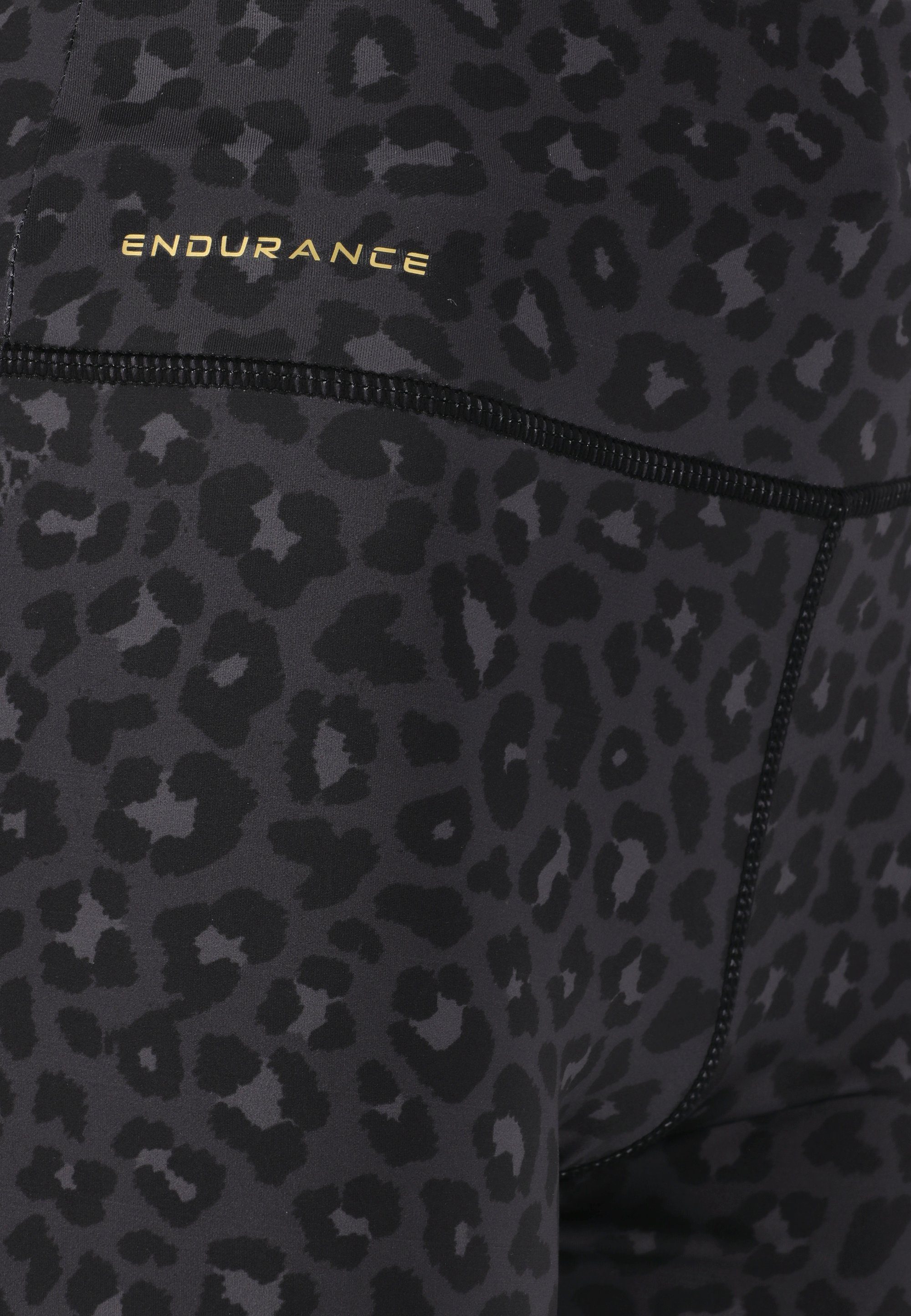 ENDURANCE Shorts Borary mit trendigem Allover-Print