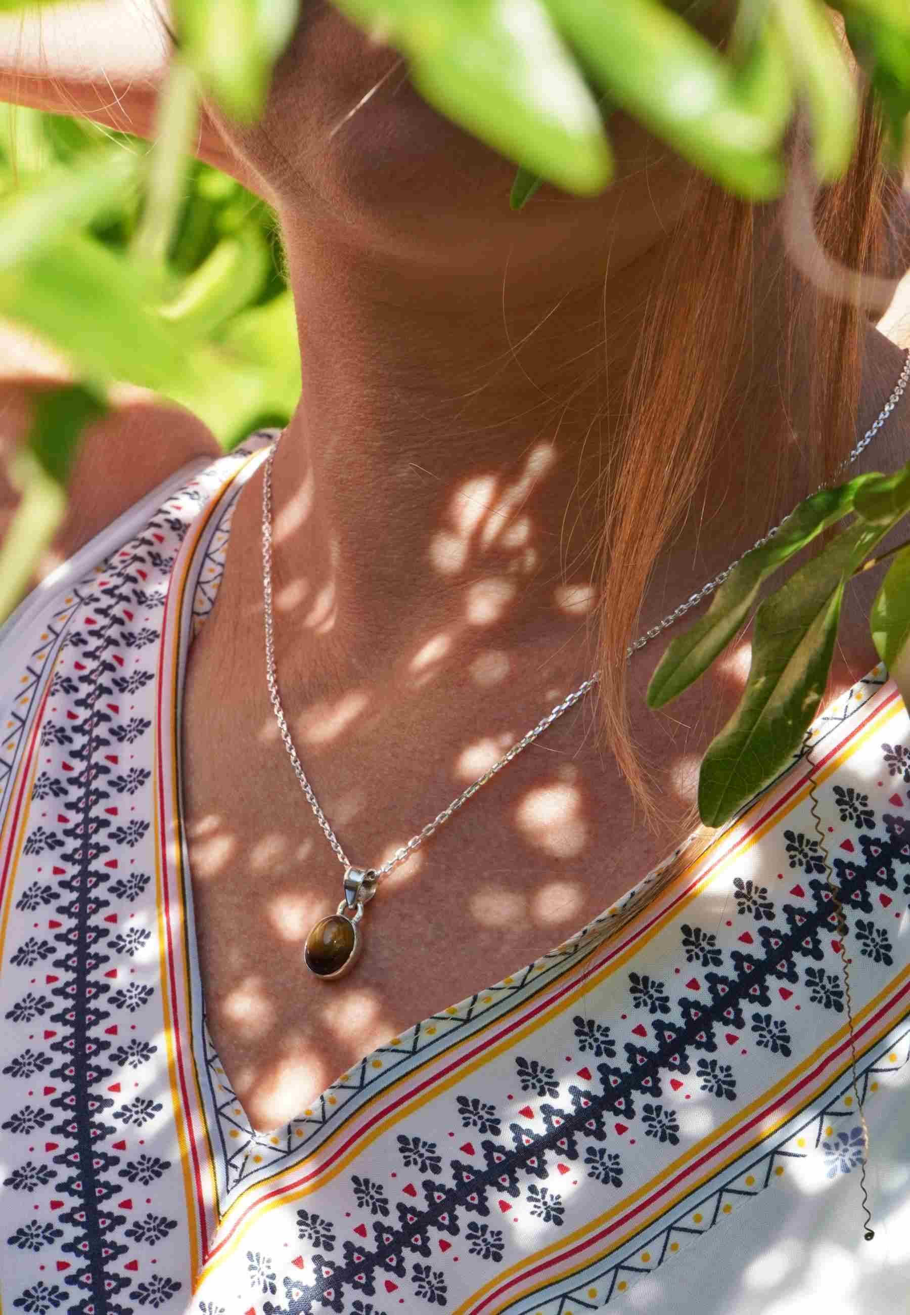 mantraroma Kette mit Anhänger SAMA oval günstig online kaufen