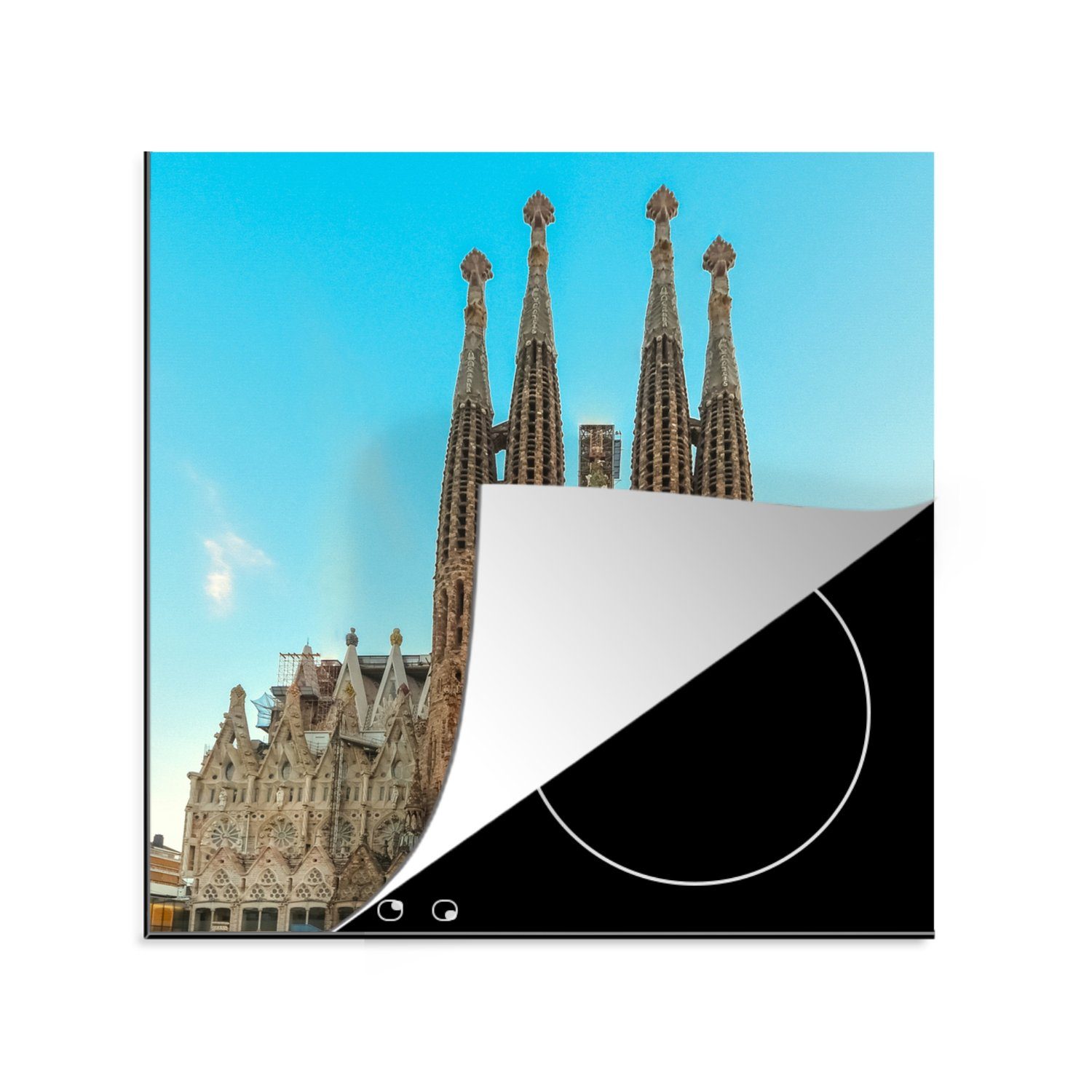 MuchoWow Herdblende-/Abdeckplatte Sagrada Familia unter blauem Himmel in Spanien, Vinyl, (1 tlg), 78x78 cm, Ceranfeldabdeckung, Arbeitsplatte für küche