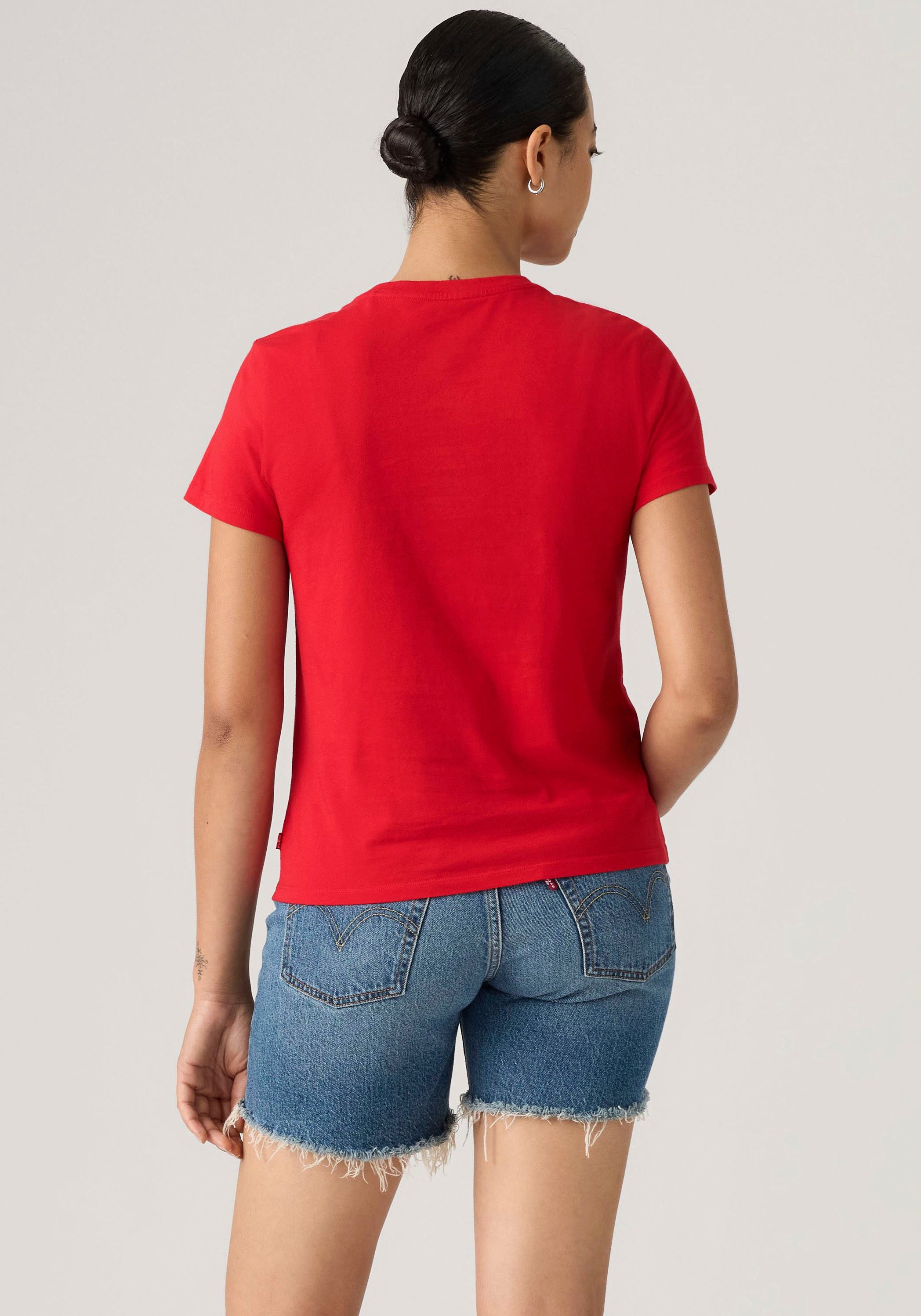 Levi's® T-Shirt LSE THE PERFECT TEE mit Logodruck – Bild 3 von 5