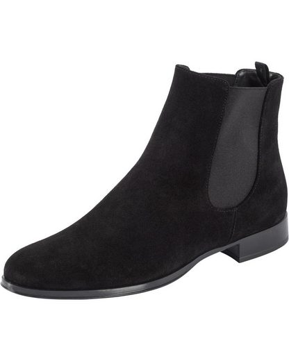 dr marten sinclair aunt sally