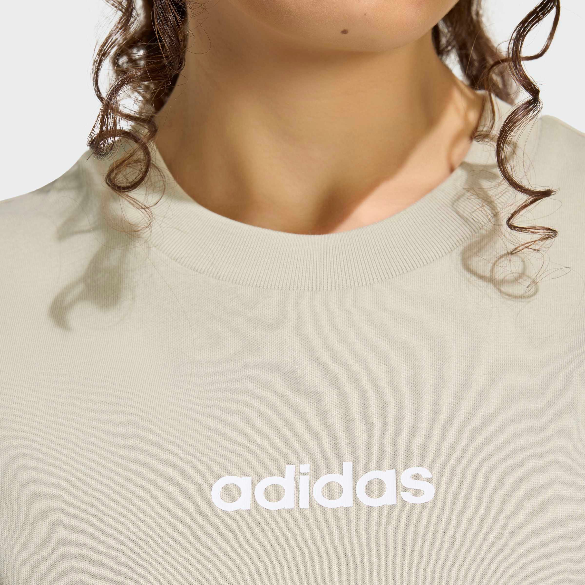 adidas Sportswear T-Shirt W LIN SJ T sportlicher Stil, Kurzarm, ohne Verschluss, aus Baumwolle