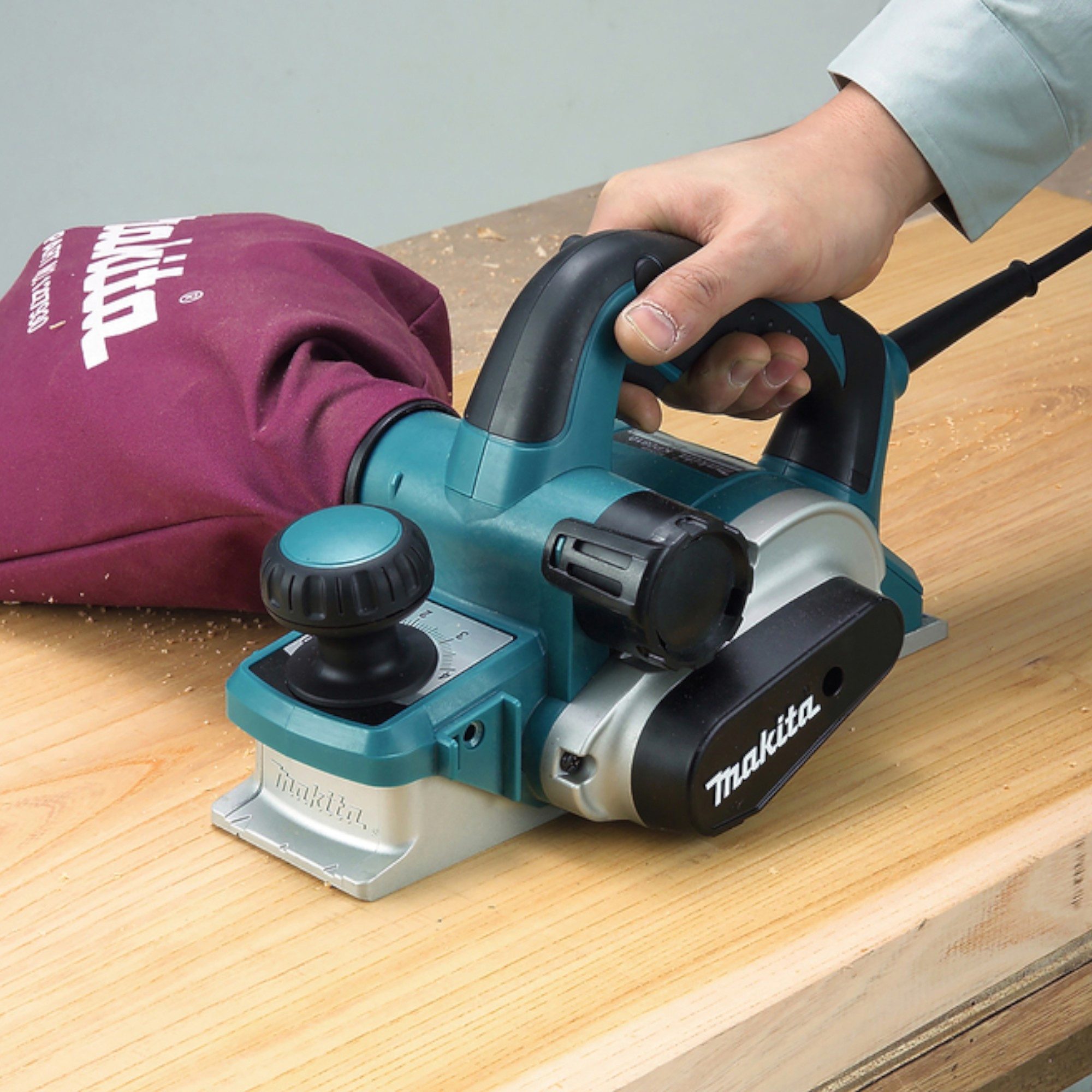 Makita Elektrohobel Makita KP 0810 Falzhobel 850 Watt 82 mm Hobelbreite