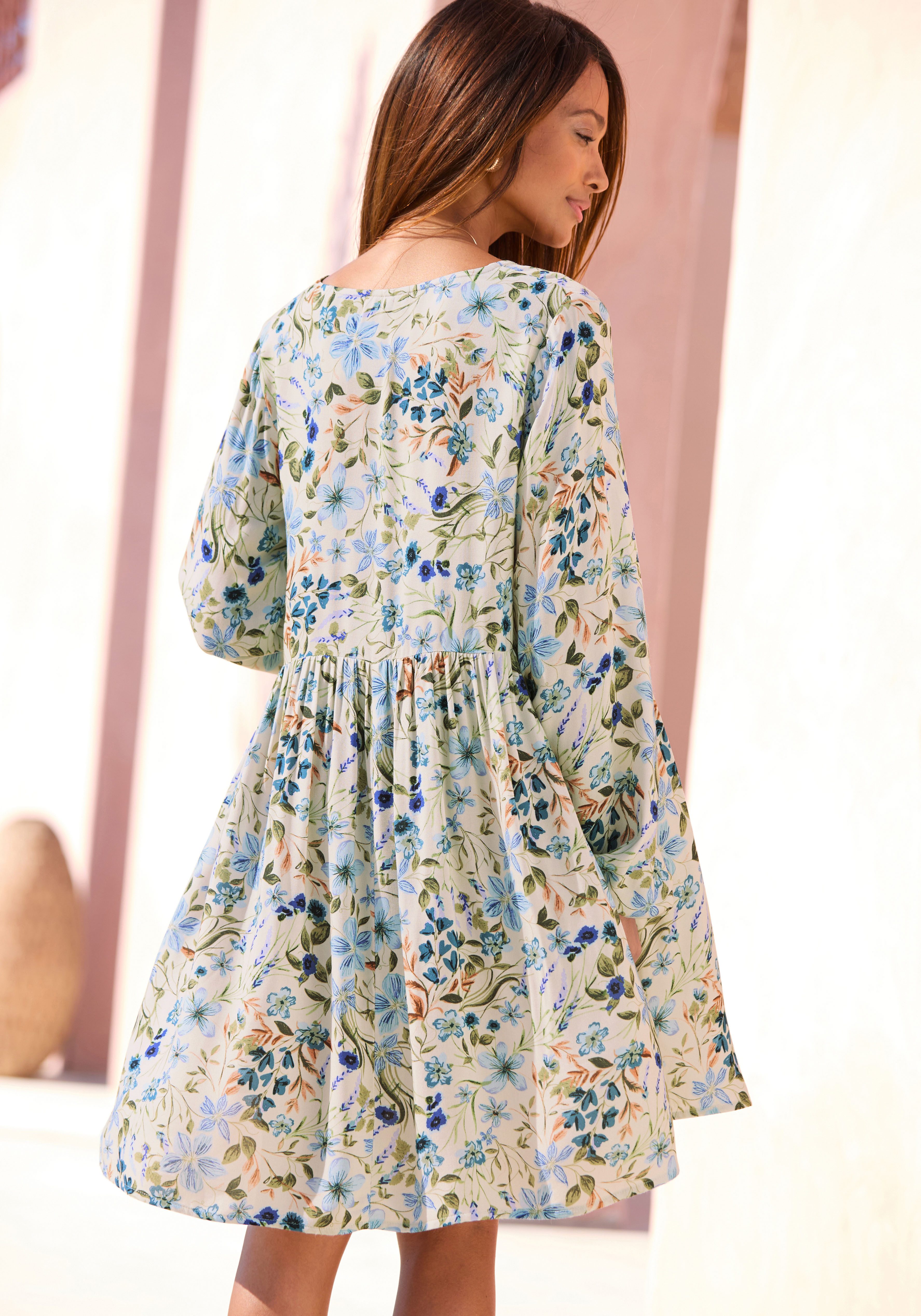 Buffalo Tunikakleid mit Blumendruck, leichte Webware, Boho-Kleid, A-Linien Kleid Lockeres Sommerkleid, Strandkleid, Blumenkleid, Viskosekleid, Festival – Bild 3 von 5