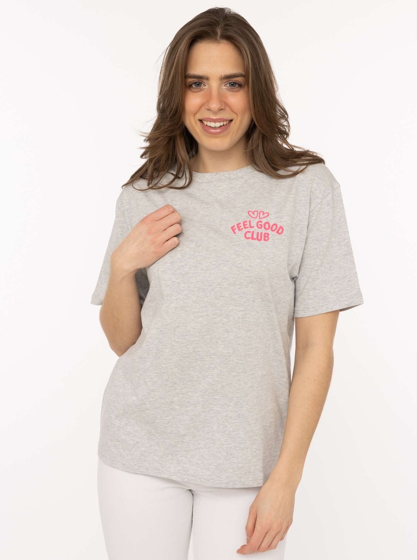 Zwillingsherz T-Shirt "Feel Good Club" Rundhals, einfarbig, kleine Stickerei vorne