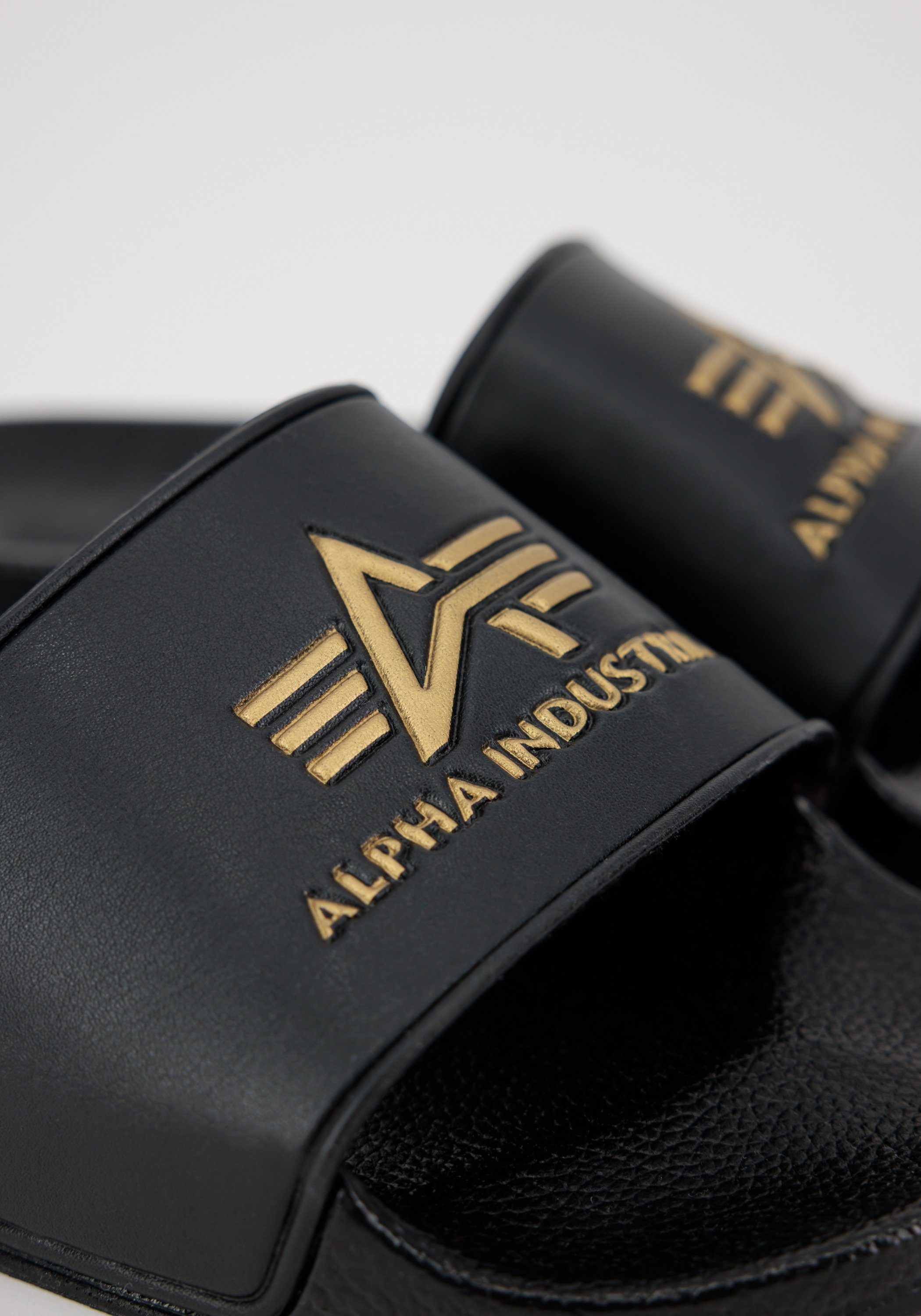 Alpha Industries Alpha Industries - Badeschuh Slider black/yellow Alpha Accessoires Beachwear gold