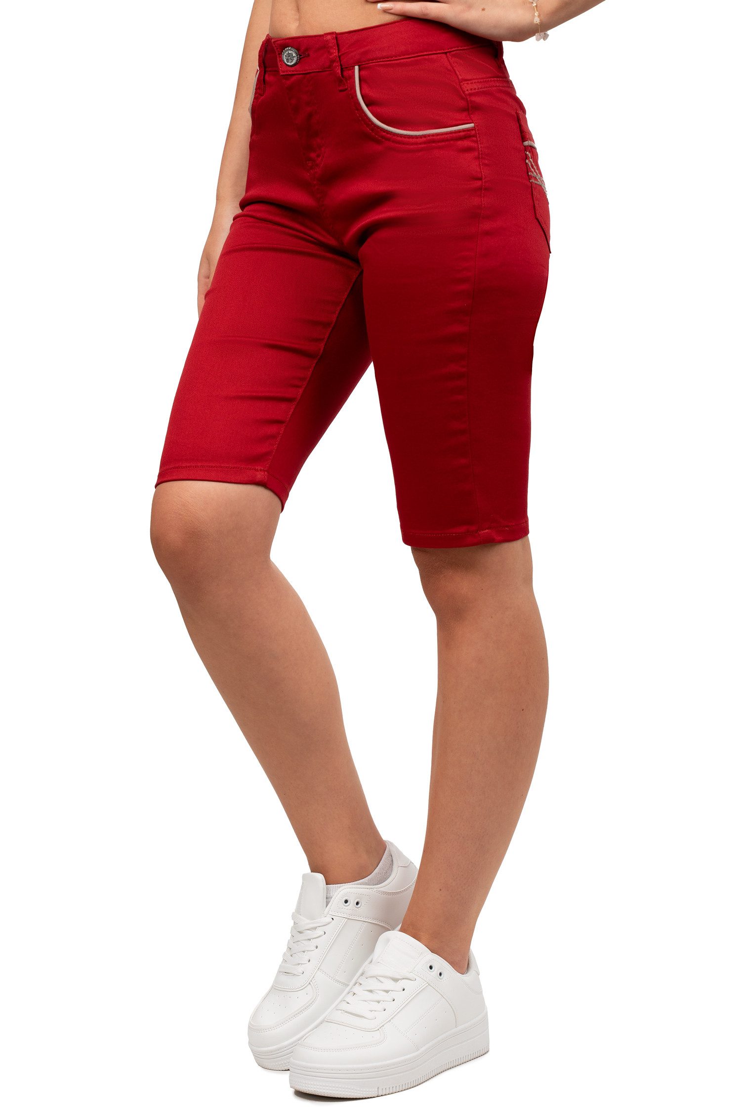 Cipo & Baxx Shorts Damen Regular Fit Shorts Mid Waist BA-WK196 mit Knopf- und Reißverschluss für zeitlosen Stil