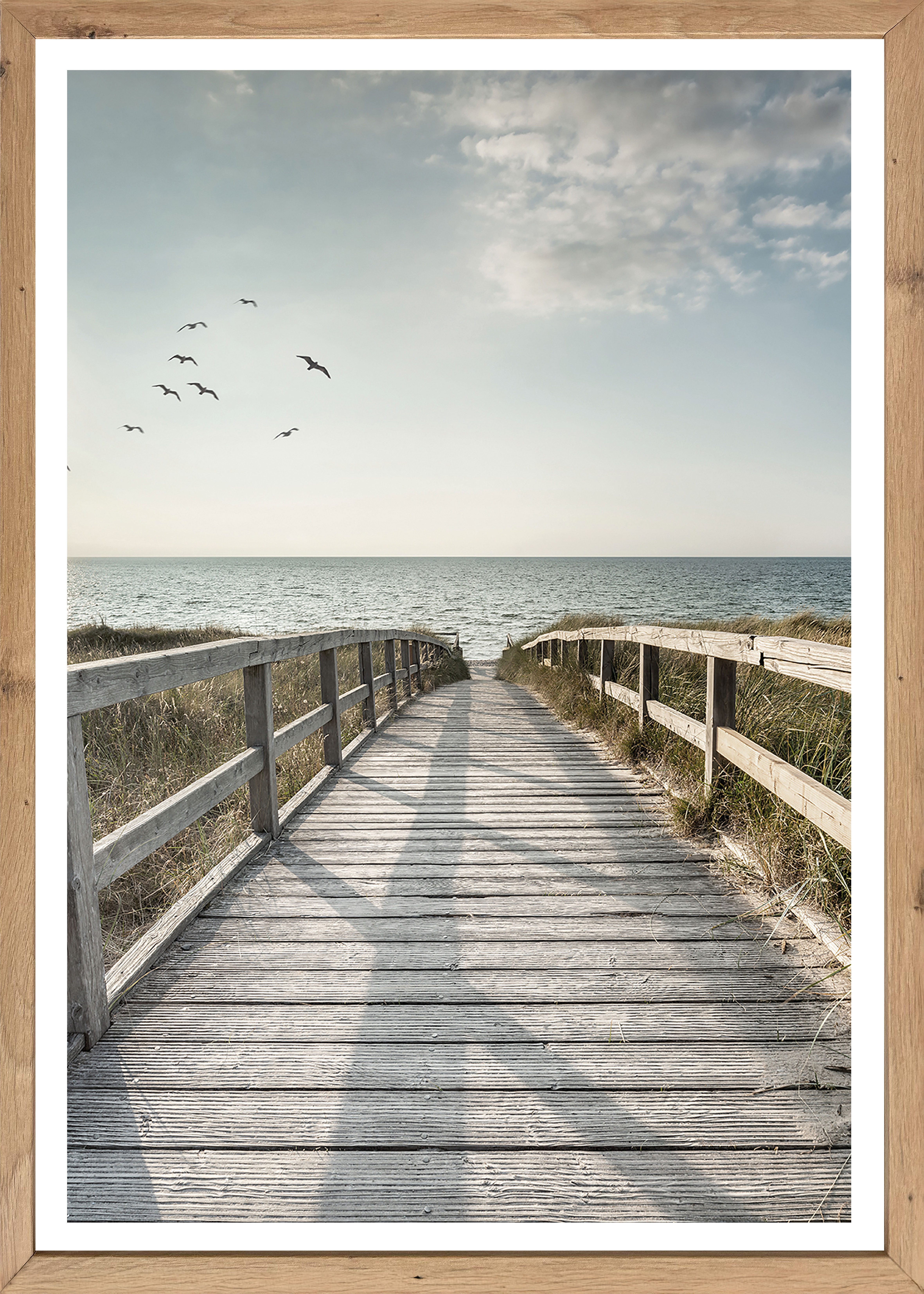Bönninghoff Bild mit Rahmen Wandbild gerahmt STEG ZUM MEER 50x70 cm – Maritime Küsten Deko, Meer, Natur, Steg, Strand, Vögel (1 St), mit dekorativem Rahmen