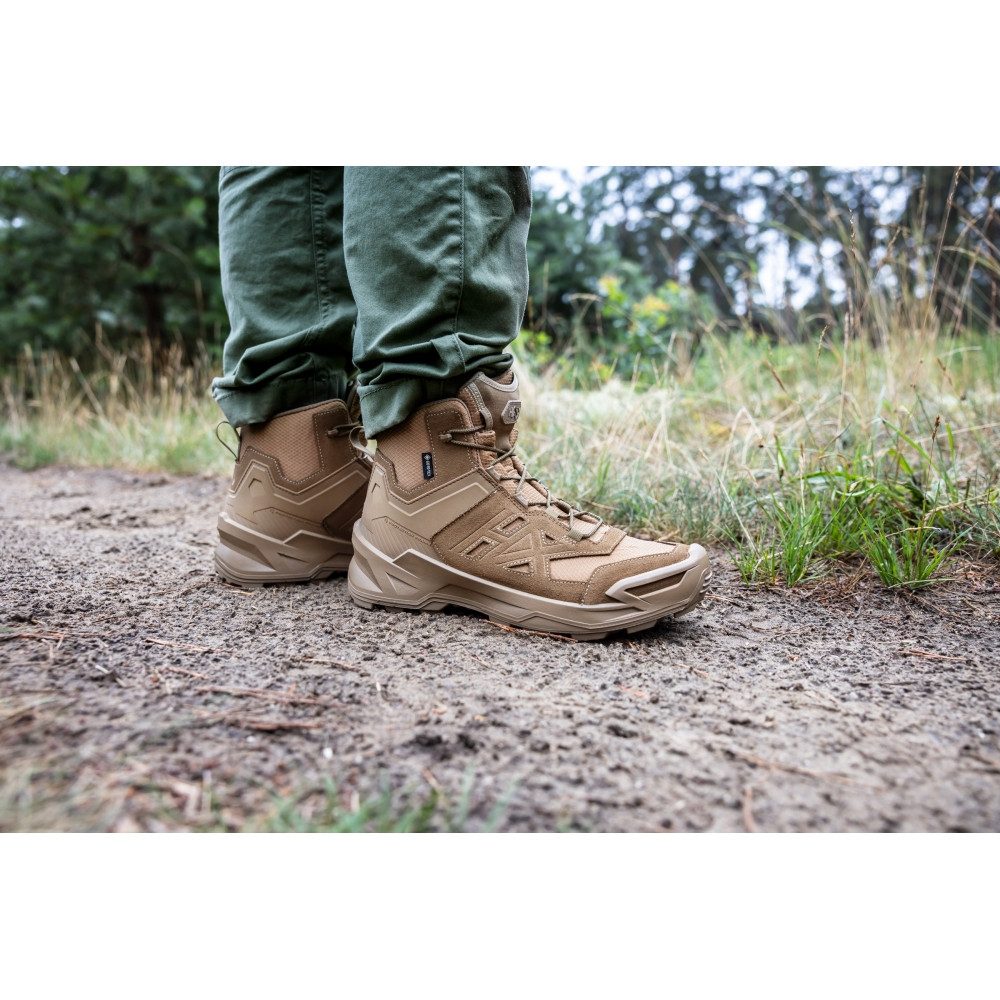 haix BLACK EAGLE EVO GTX Mid Wanderschuhe - Größe: UK 15.0 / EU 51 Outdoorschuh wasserdicht durch GORE-TEX®