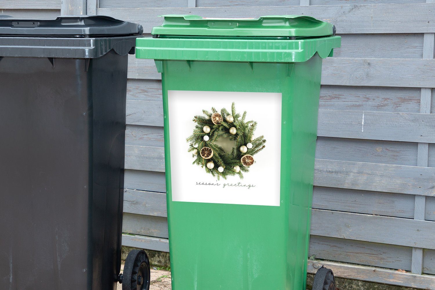 MuchoWow Wandsticker Winter - Abfalbehälter Sticker, Container, Mülltonne, Tannenbaum Mülleimer-aufkleber, (1 Orange St), 