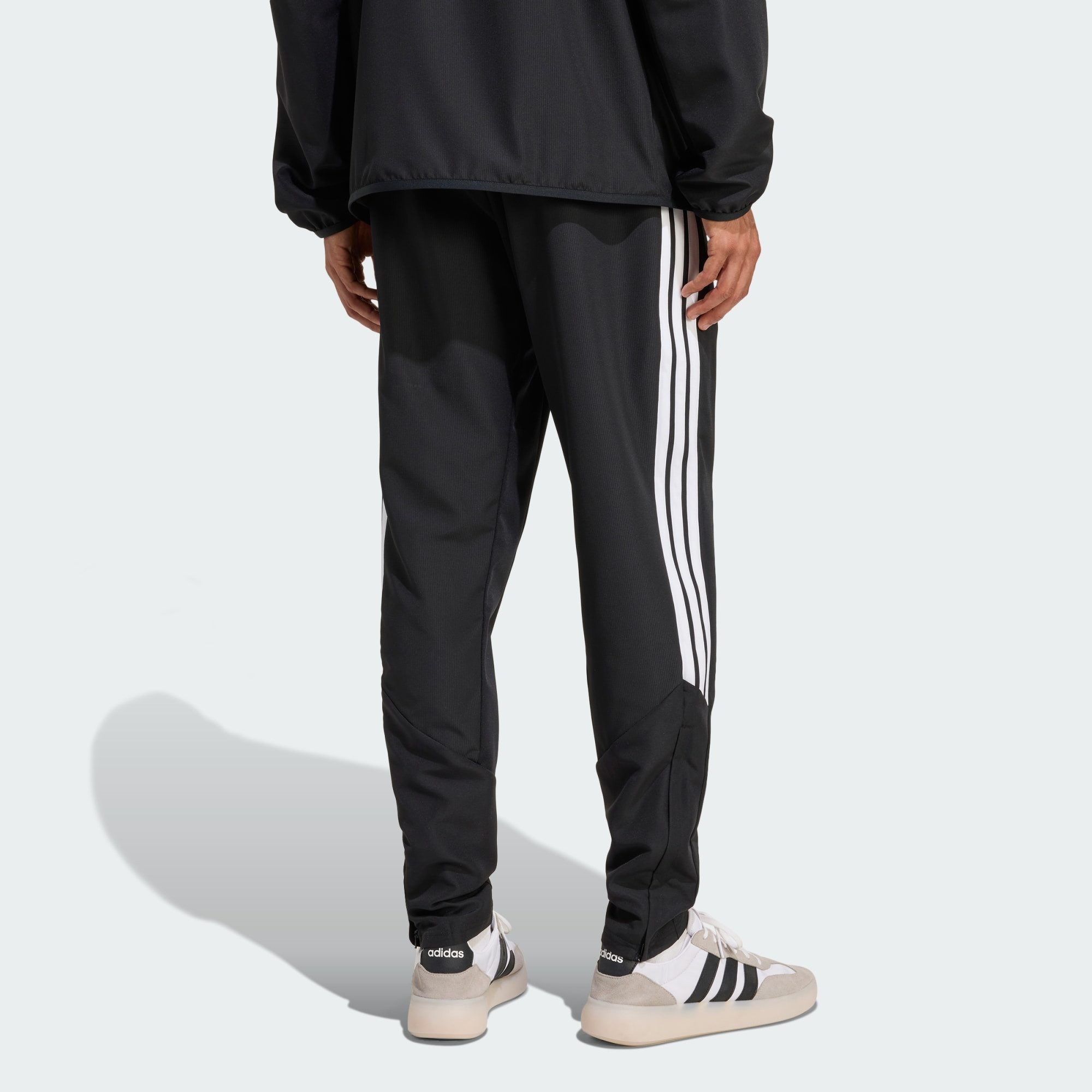 adidas Performance Trainingshose TIRO26 LEAGUE PRÄSENTATIONSHOSE (1-tlg)